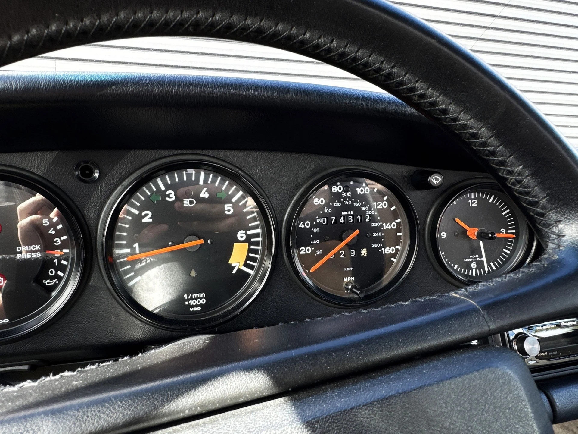 mph024_2158201251_e1ab16aa00a1c98093a80cd50961be35x_55aad4a72e