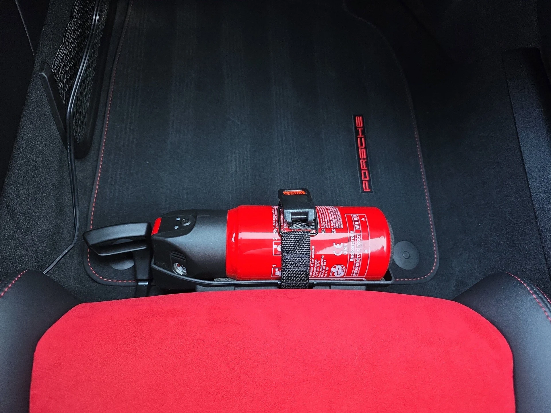 mph024_2159631037_ebc2bc2b16a7234ee91e28e8d26edda3x_6ea42dc362