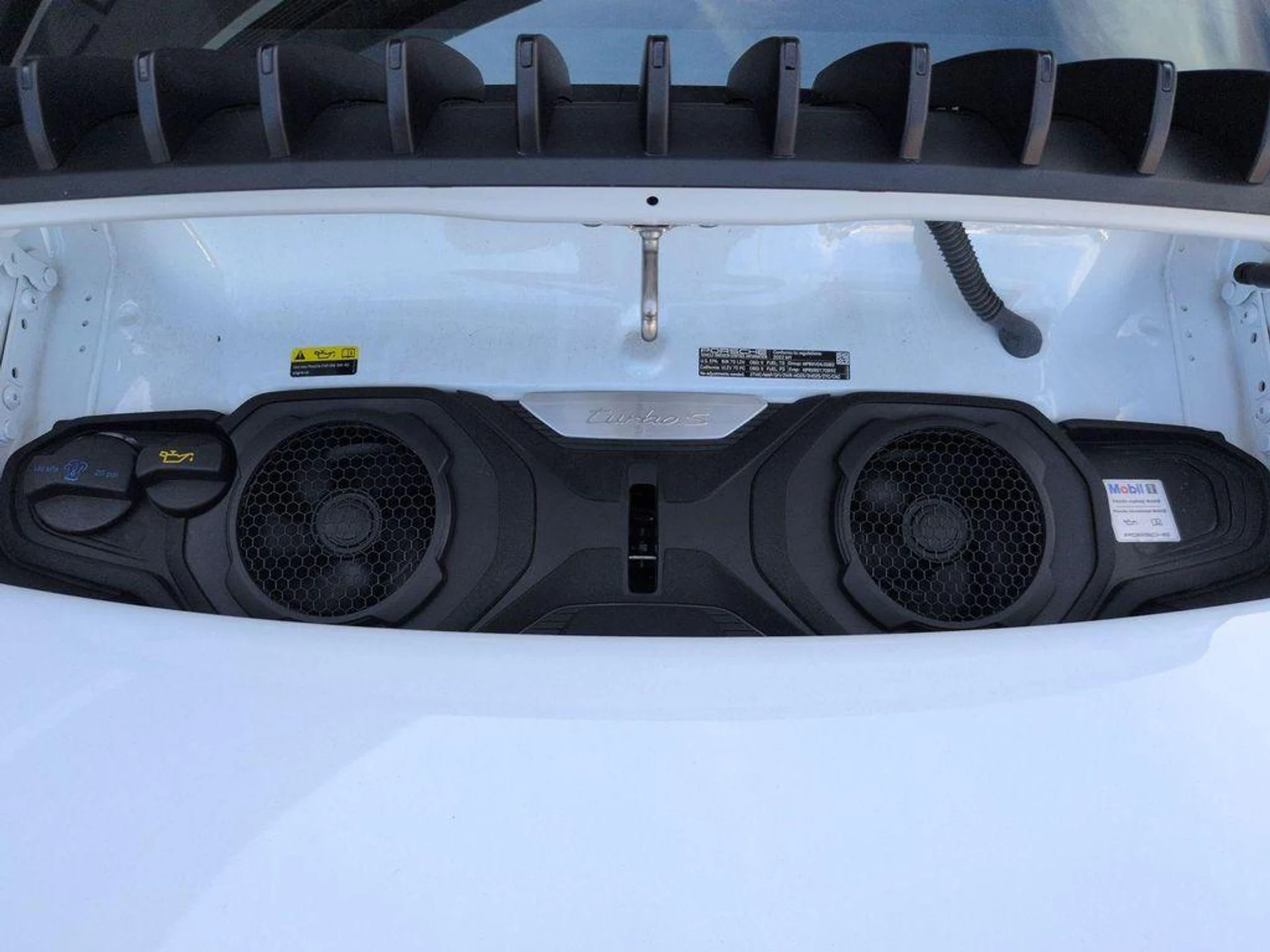 mph024_2164430461_s7n3yf_V_EQ_5_MBLCL_Awad_Mx_Ge_ZC_4_1e22170f11