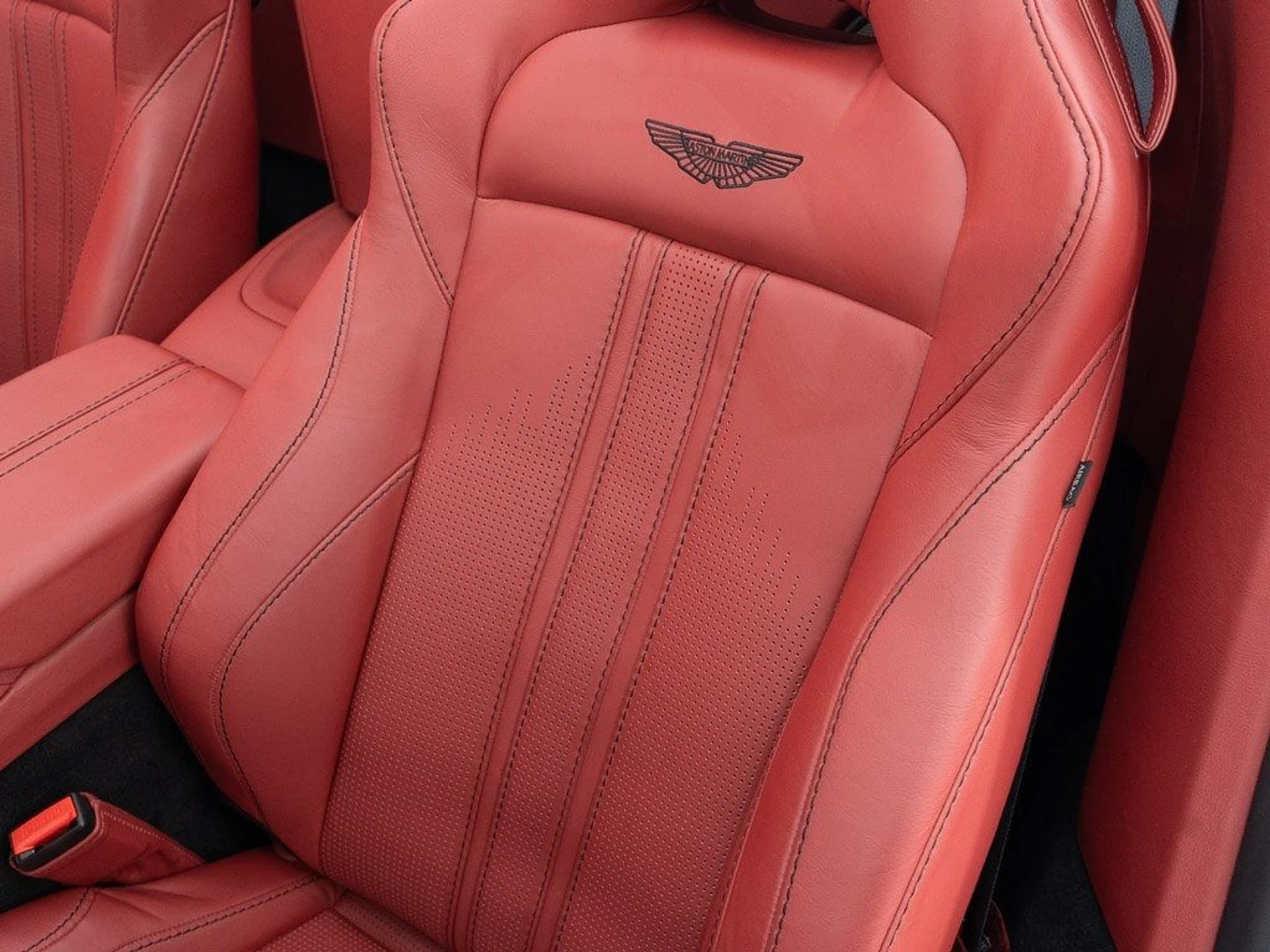 mph024_2172124976_48e918541bffde0a5848df65eb27a9a8_600b8710c5