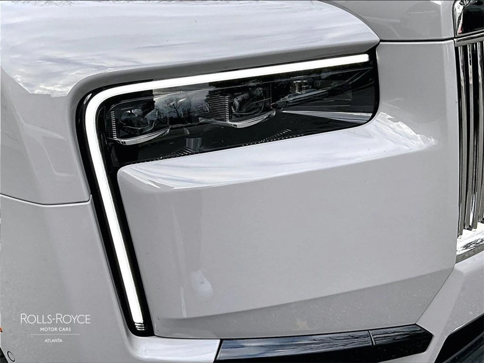 mph024_2174154236_z_R8p_d_Vme_Usg7_DR_Je_Gil6_Bpoyog_51896eb613