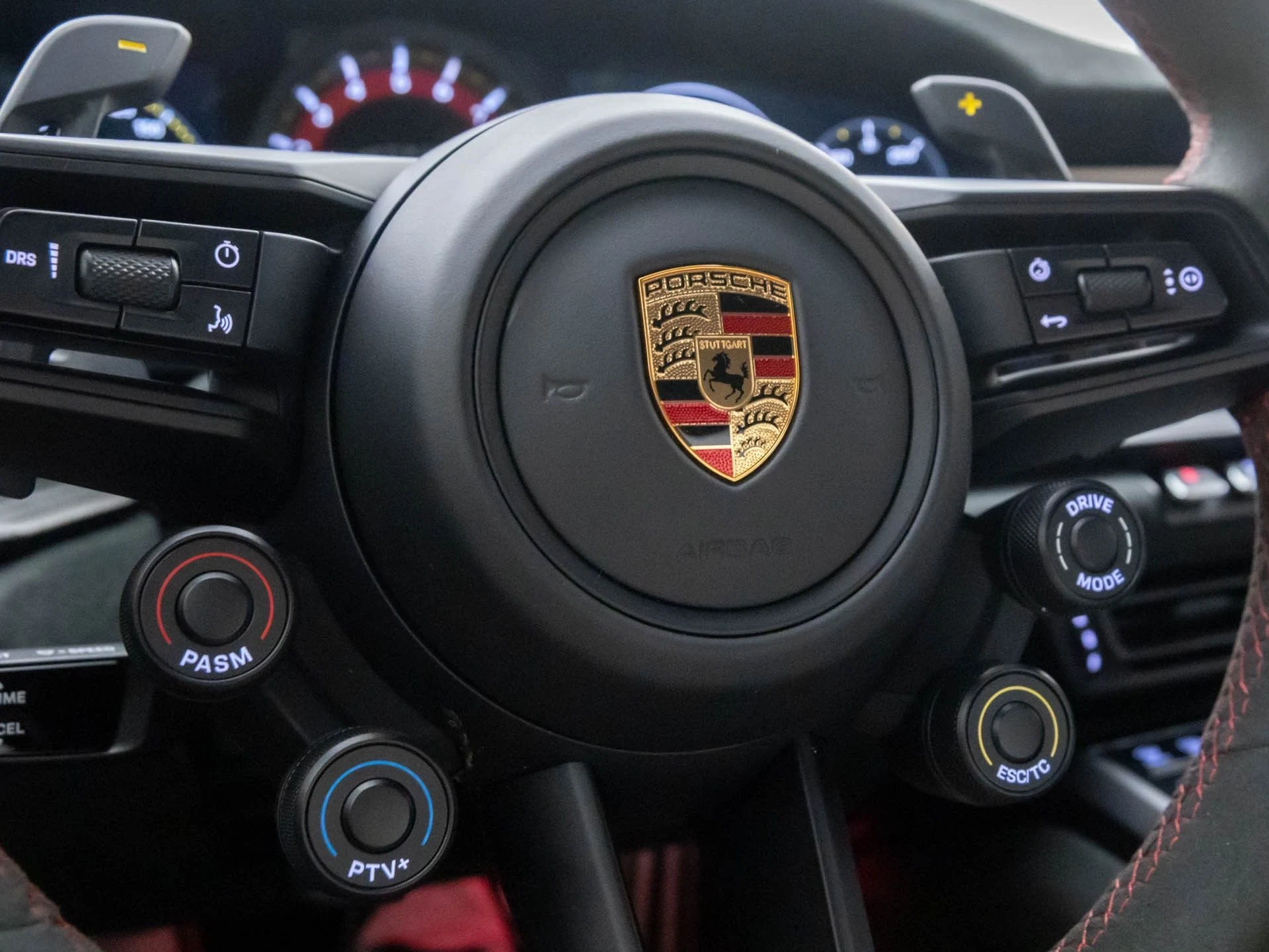 mph024_2176844822_4d7a770442fc5d9e45e0c8d01f959891x_5740633f56