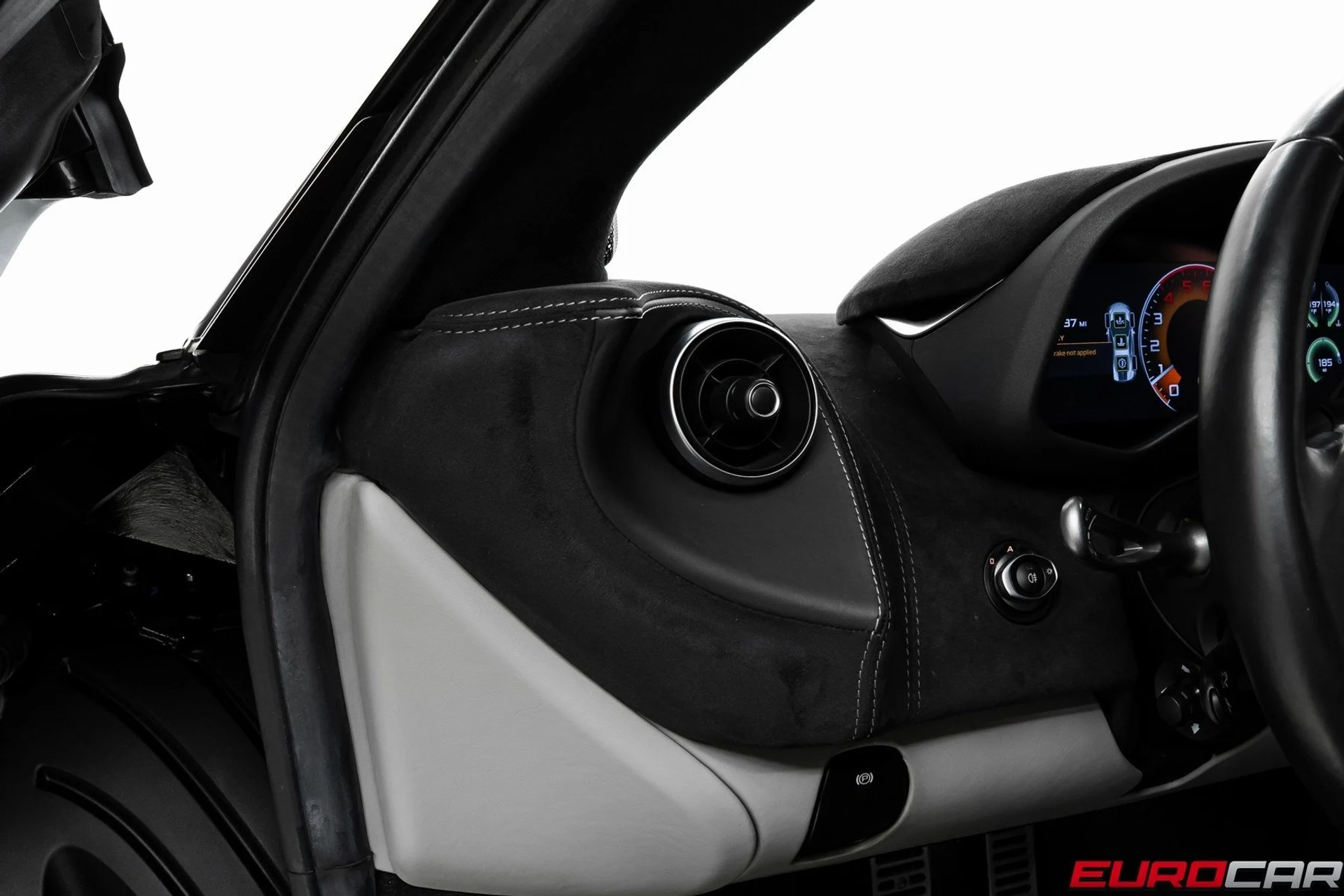 mph024_2177605161_image_25_8d0b2c4d0e