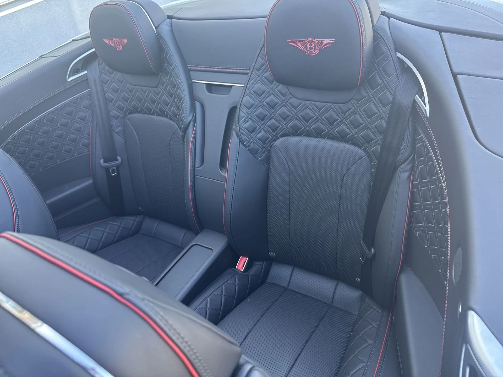 mph024_218169_6441b8e776dec1b2475aeeee0583e735x_916c1555b6