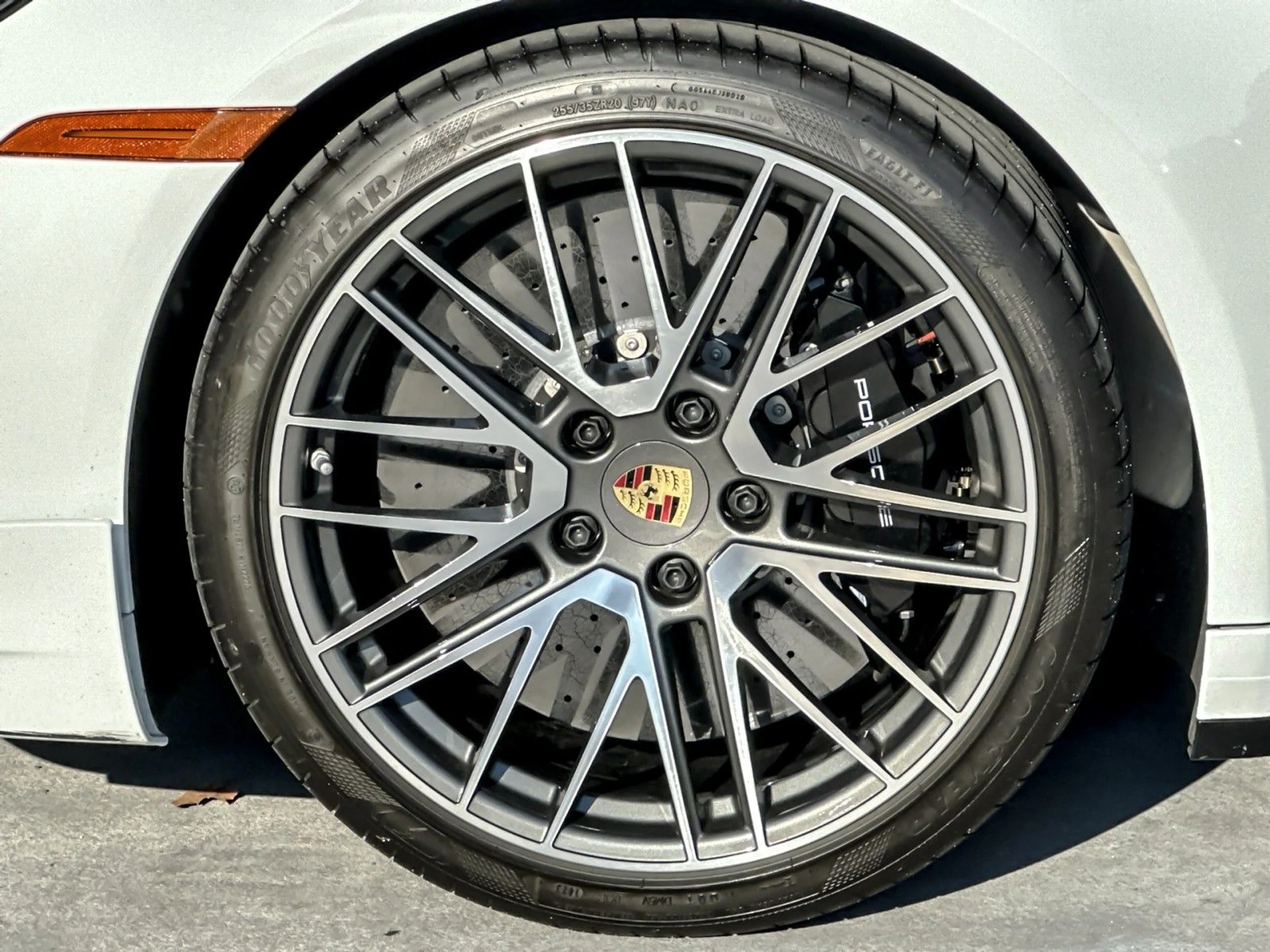 mph024_2182217189_17a136f56b8ef46ff19d371fd00aa788_717913f388