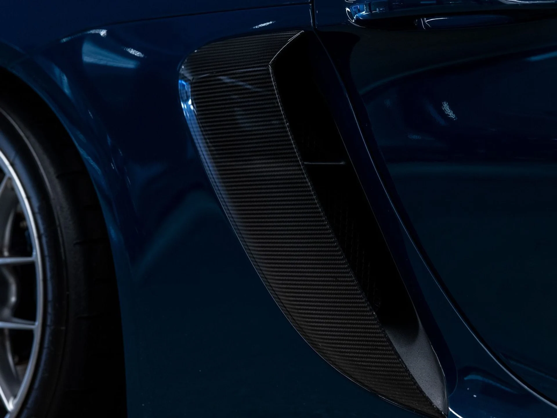 mph024_2187838406_25_e5e931a139