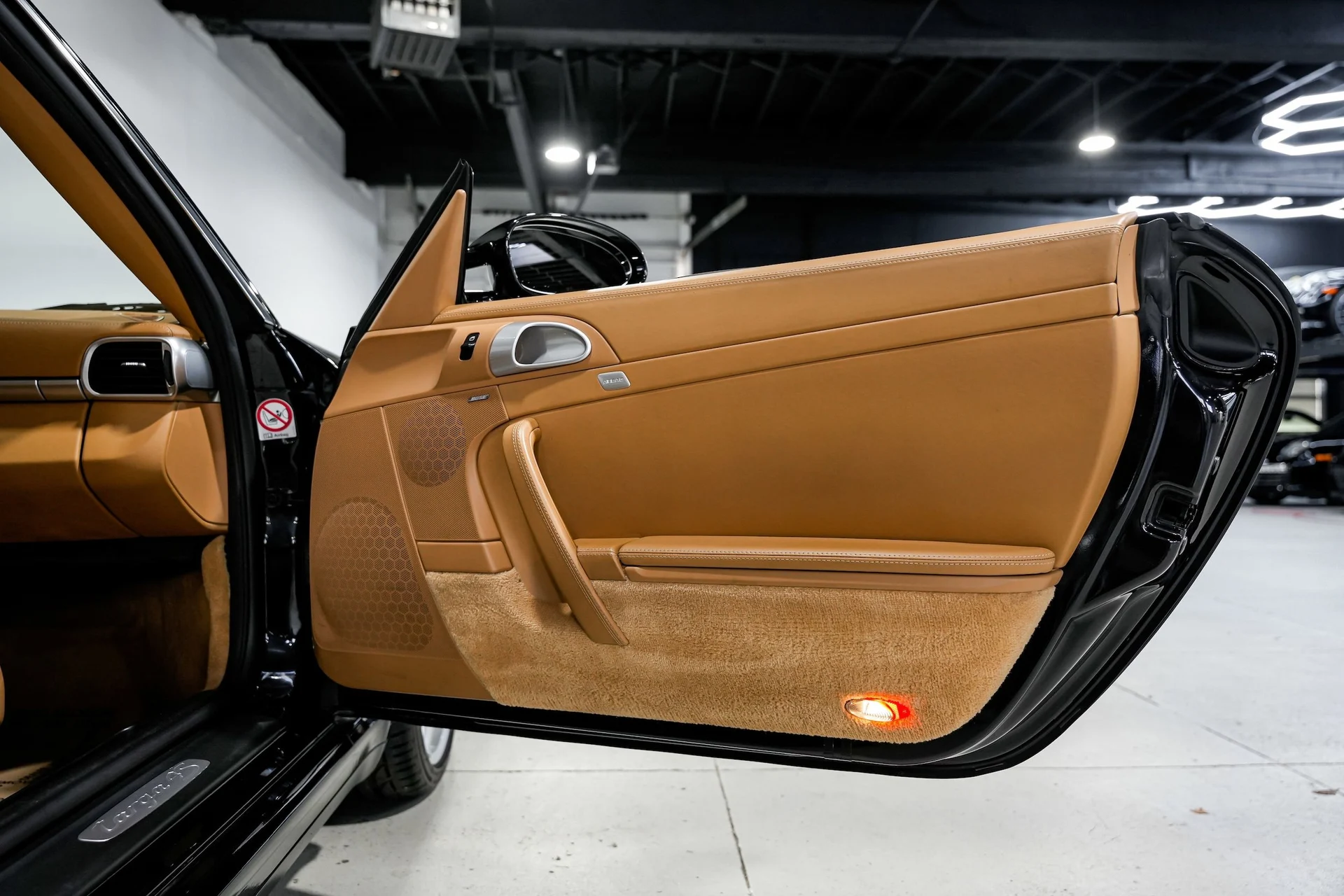 mph024_2190866393_4a1c5e986995f5980c8434119189ac5bx_323f1bb68e