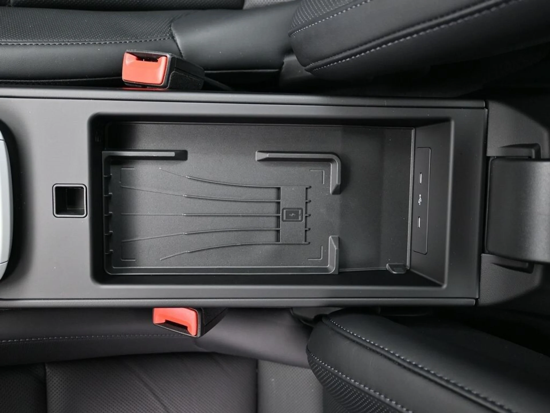 mph024_2194852617_9c7ecdf64867996fcf5e160c0e61604ax_b2ae747e48