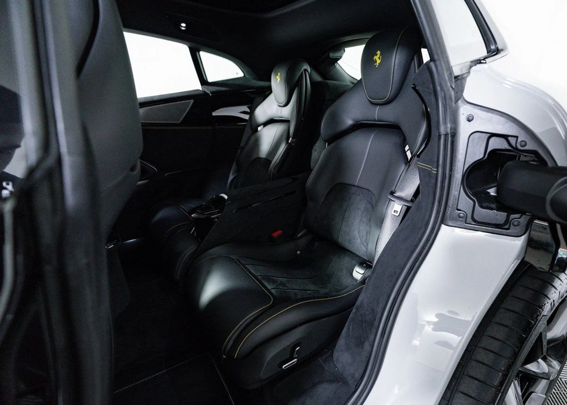 mph024_2195062671_41f4635c5cda9bd23af2629292e3134e_b747b35bbd