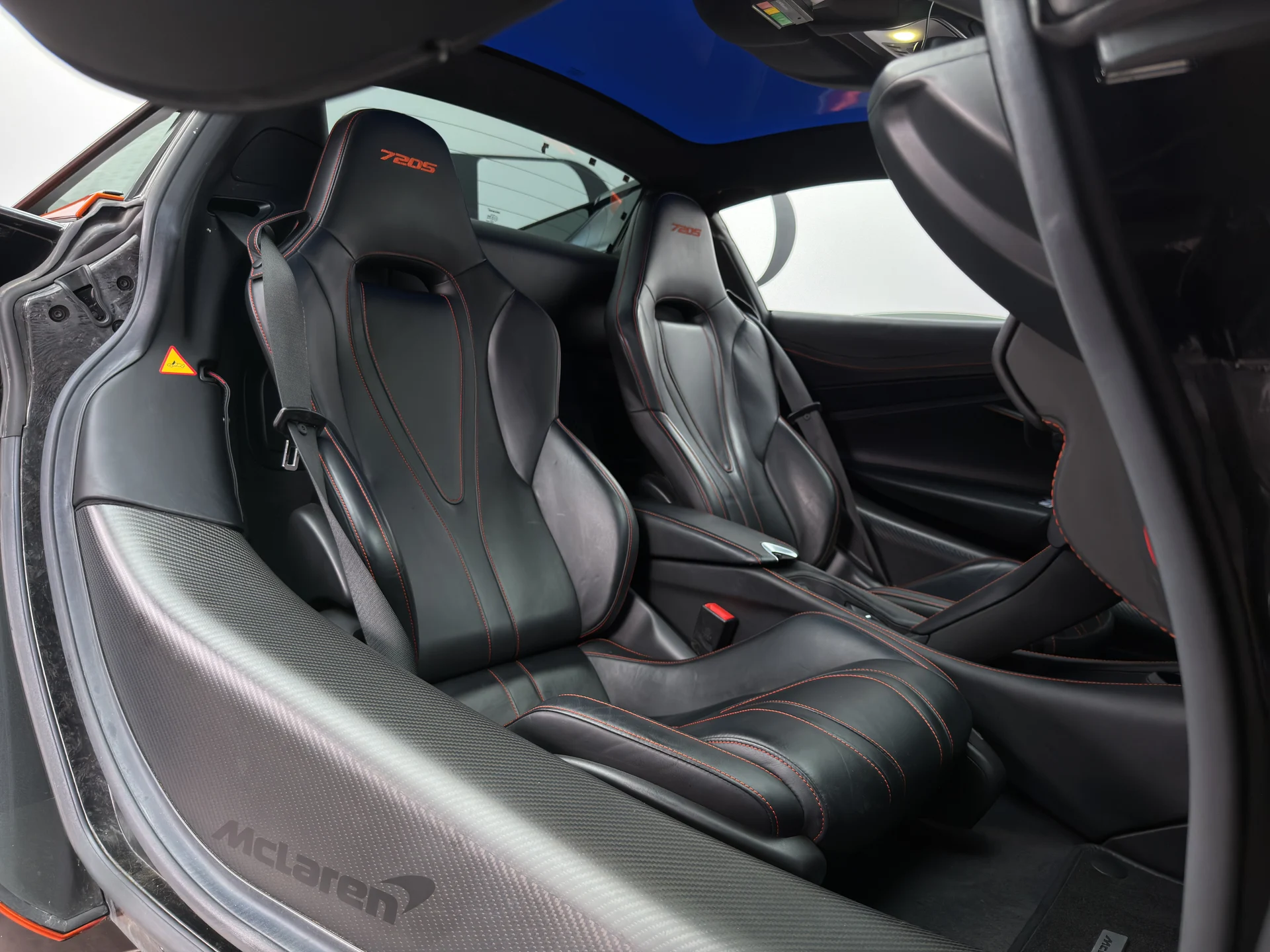 mph024_219562263_RPF_3818_interior_004_32591cff33