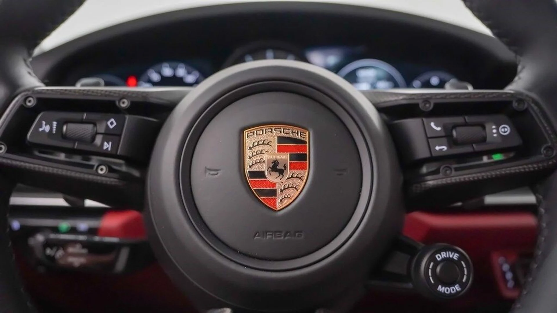 mph024_2198282115_f2cd8b5dde8bff5ec48e8846a24d6c44x_779128c453