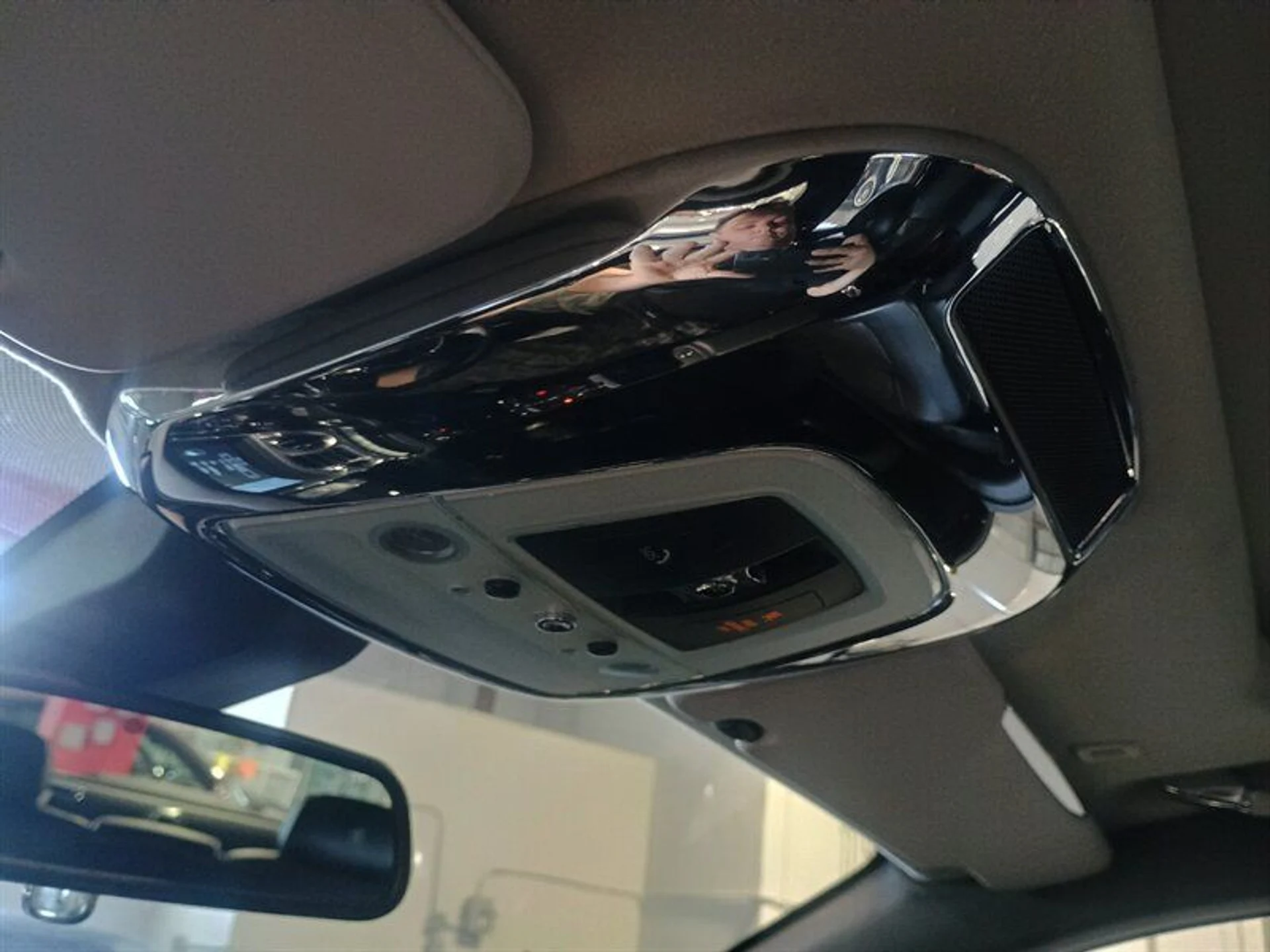 mph024_2203323794_0f92dd355b_800_c7223bd9e1