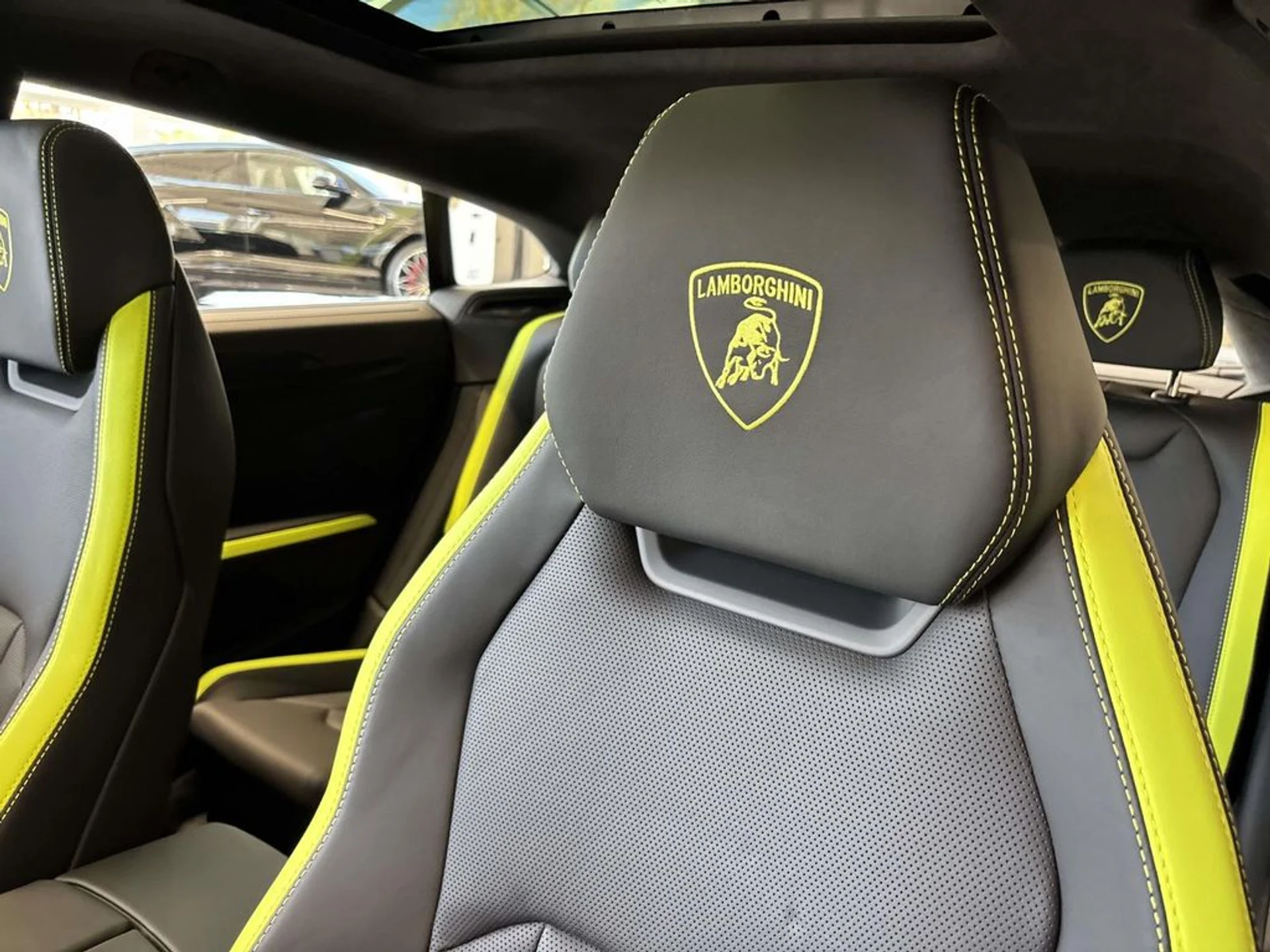 mph024_2203400282_c5f32948d4b23137fe30453f36324fd1x_4dcbb39599