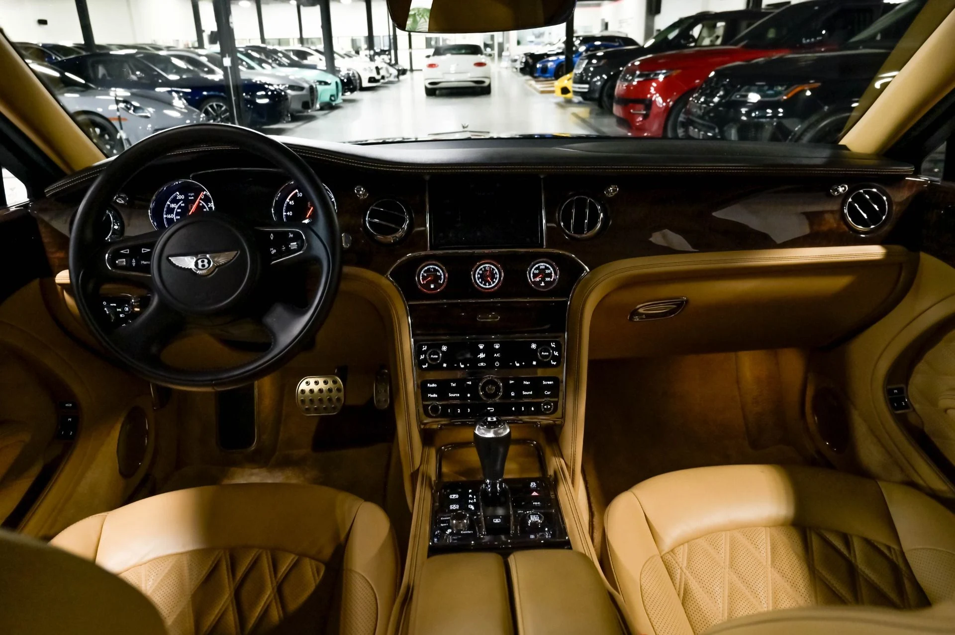 mph024_2204784104_Used_2017_Bentley_Mulsanne_1782570878_5b2a239d58