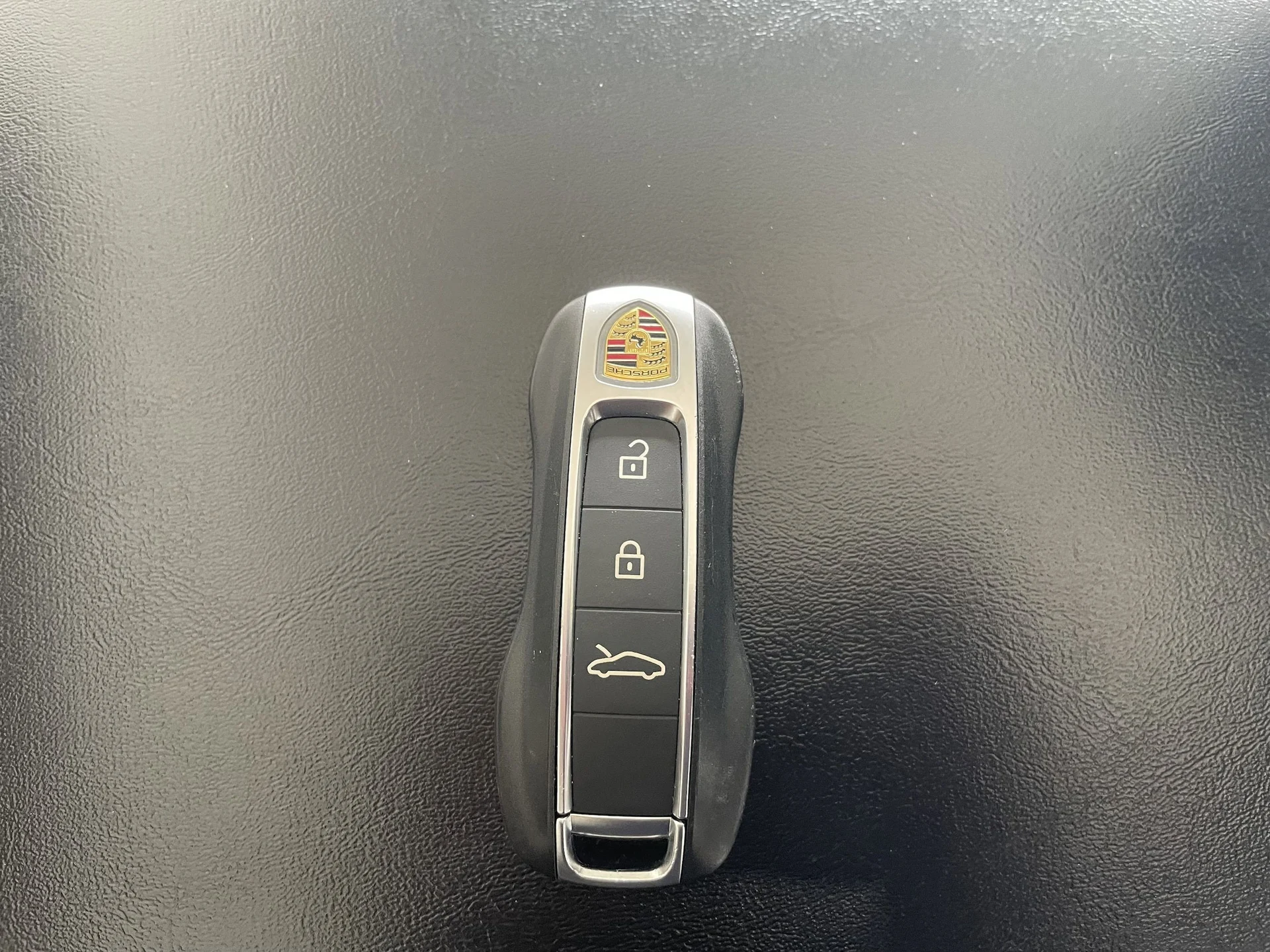 mph024_2222427052_f0183ca22a3faf48d44596a4323229bbx_0cc8a5ef64