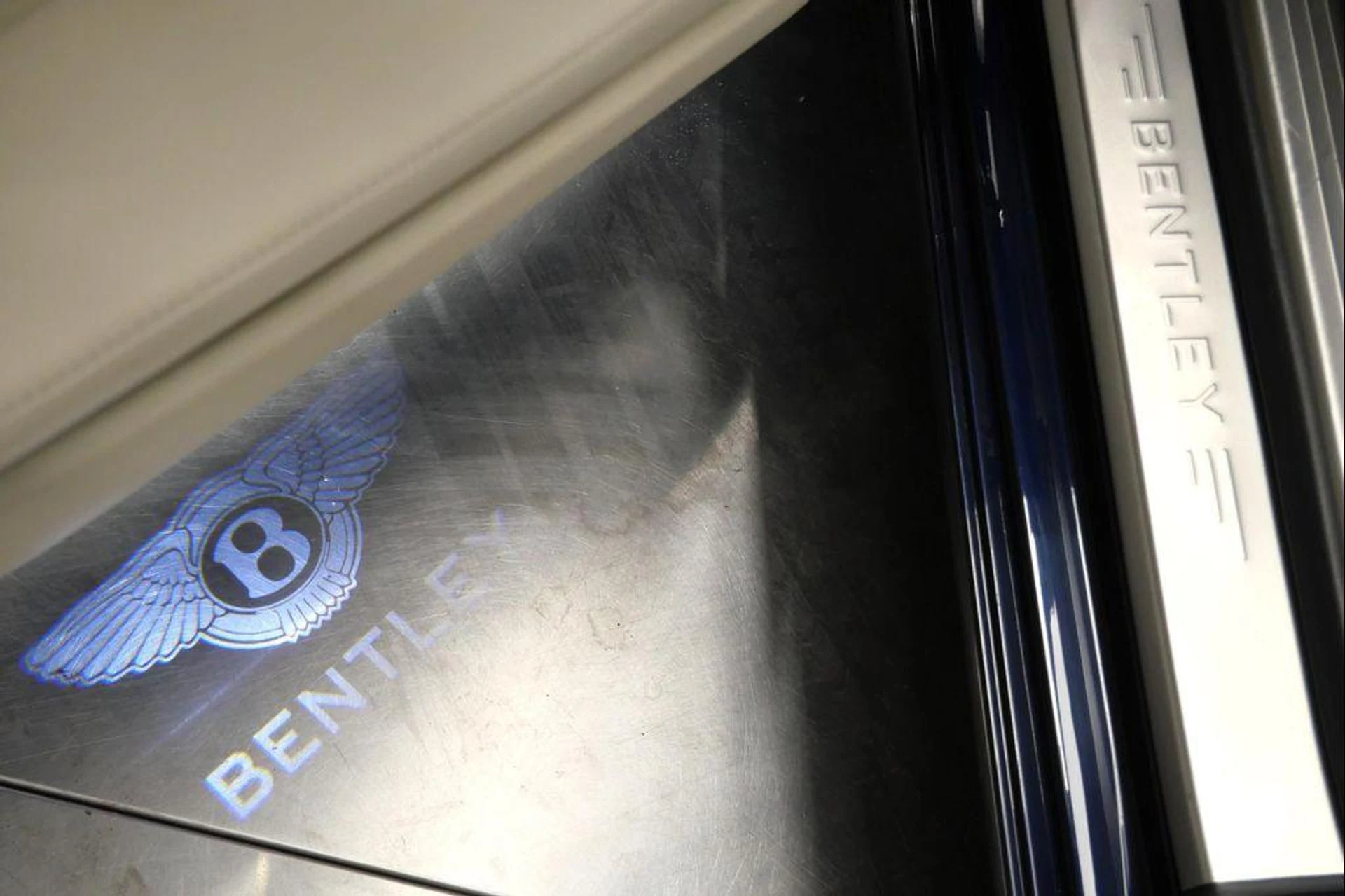 mph024_2224482545_gdlnw_P_Ihqg9_FI_Ti6_E_Gv_Zcx4_Sa3s_4c00b83140