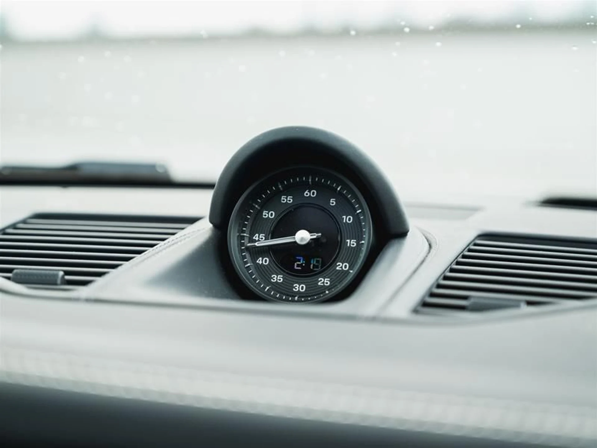 mph024_222603260_svdys1mj_b5b99ed9e3