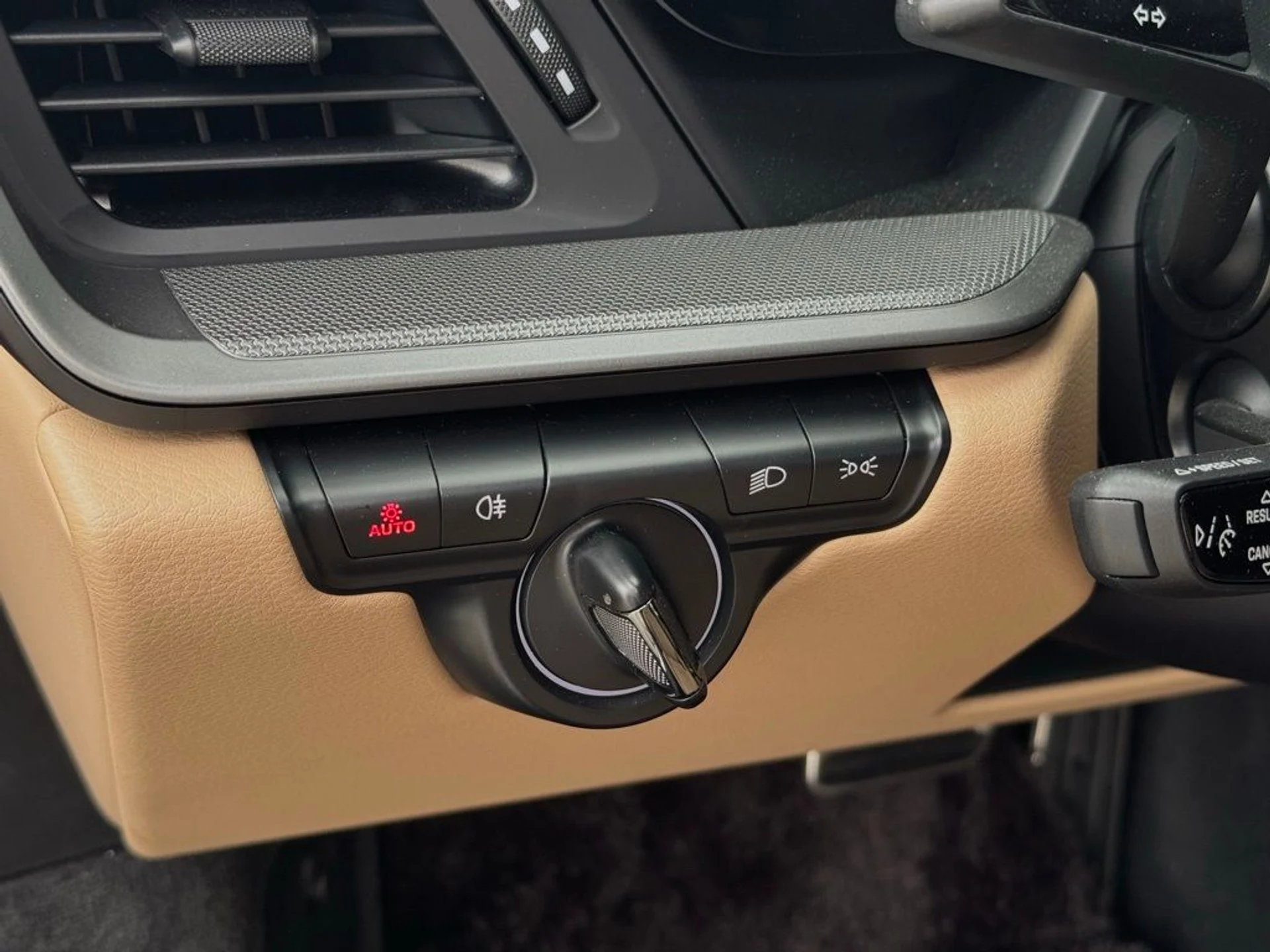 mph024_2232559987_c4bd4a7e6bf24f0f3d3266456eac0709_ccd762c486