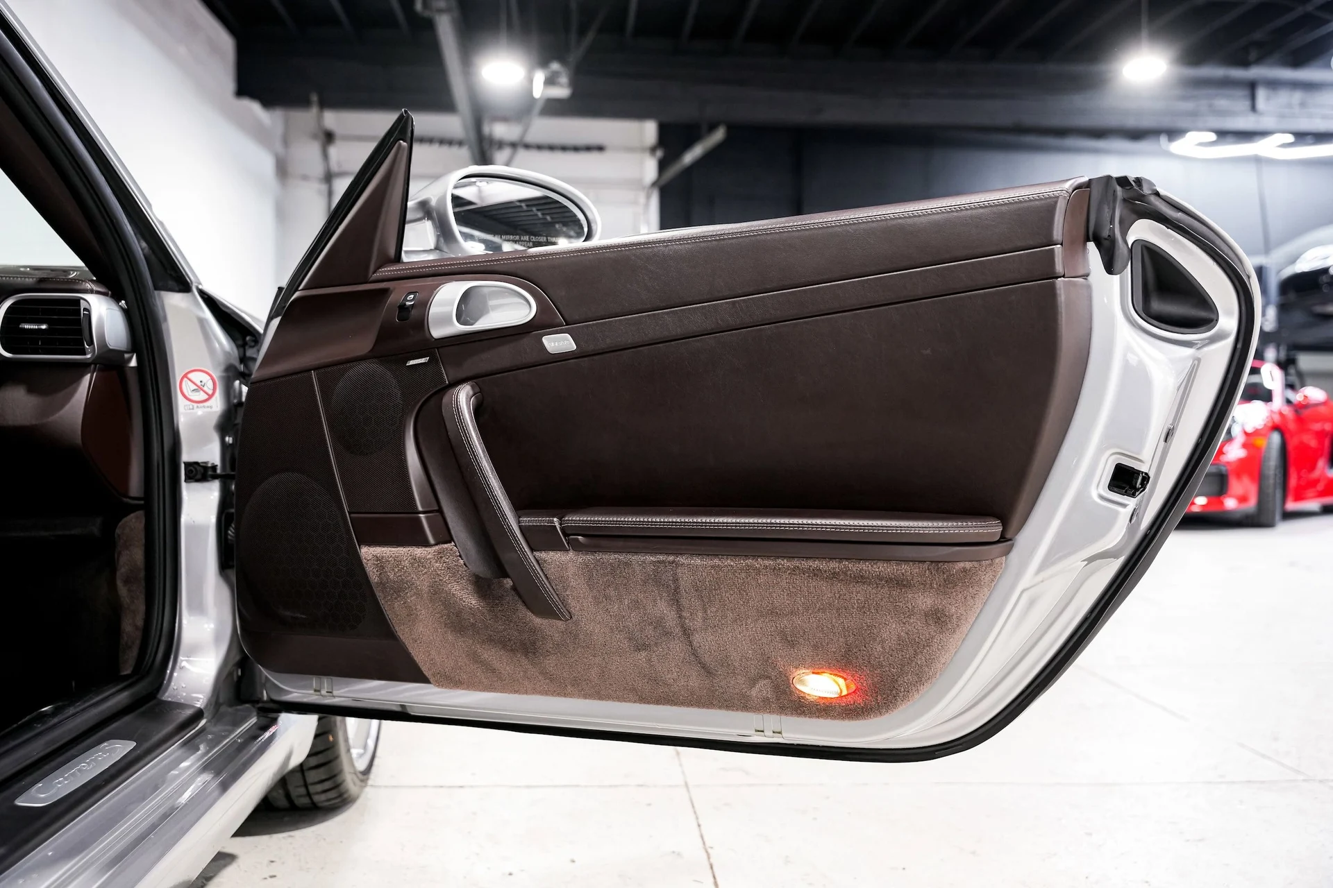 mph024_2238523216_ea4fd6a1810092d5d674c2f2f8f5bd12x_1d942dfc35