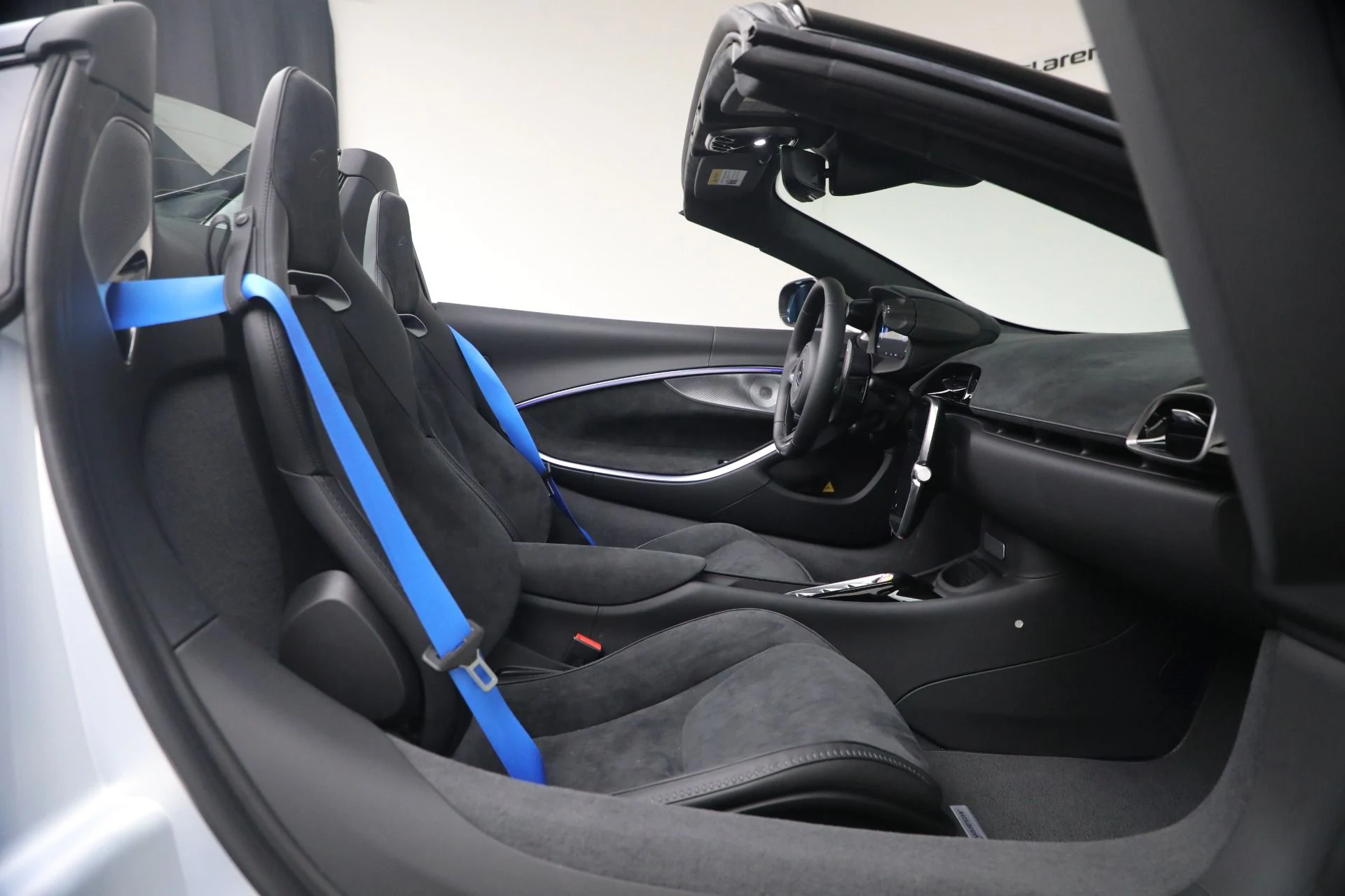 mph024_224126842_New_2026_Mc_Laren_Artura_Spider_Performance_3d514ca077