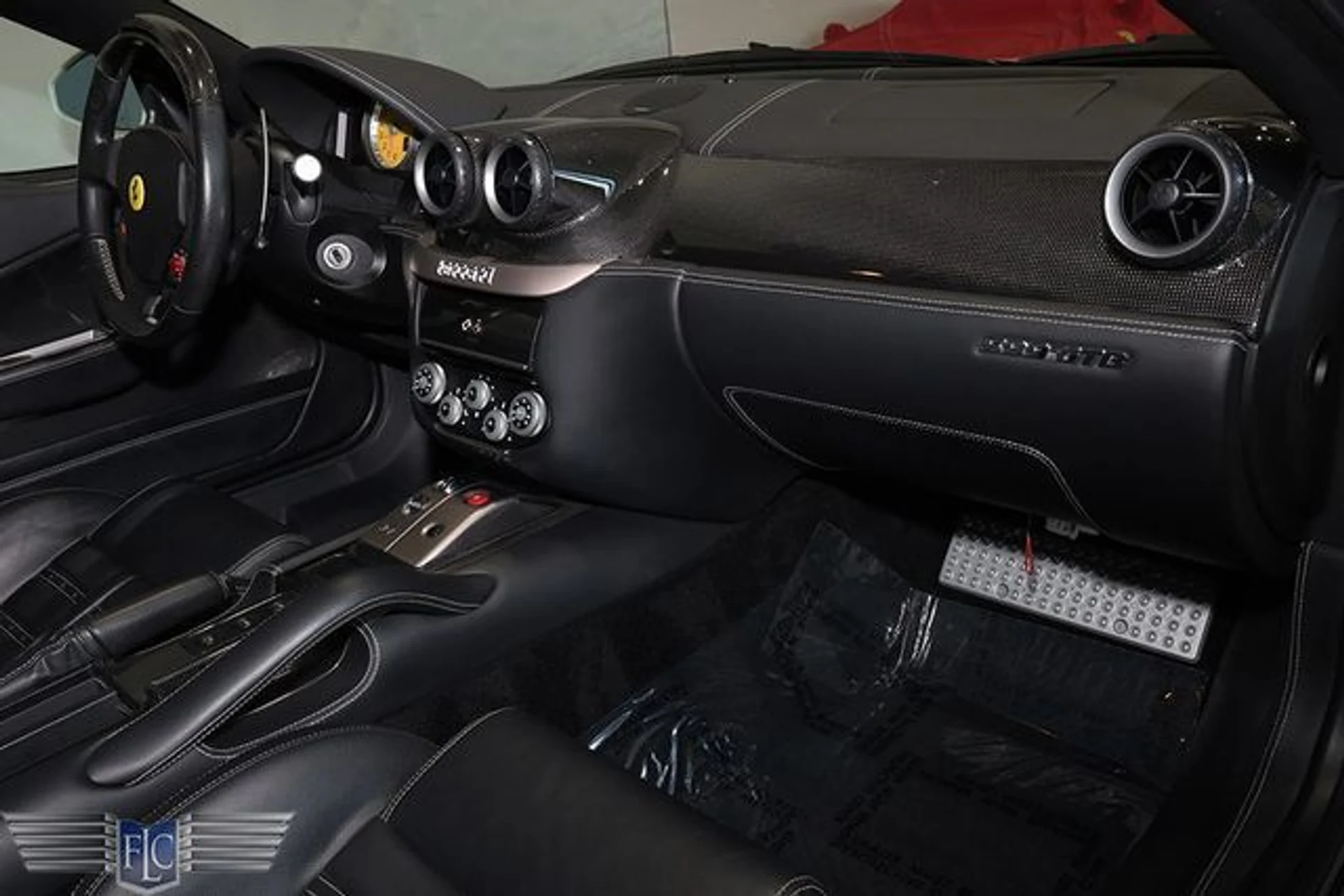 mph024_2250948803_used_2011_ferrari_599_2drcoupegtbfiorano_9689_23067510_29_640_0435aae4ed