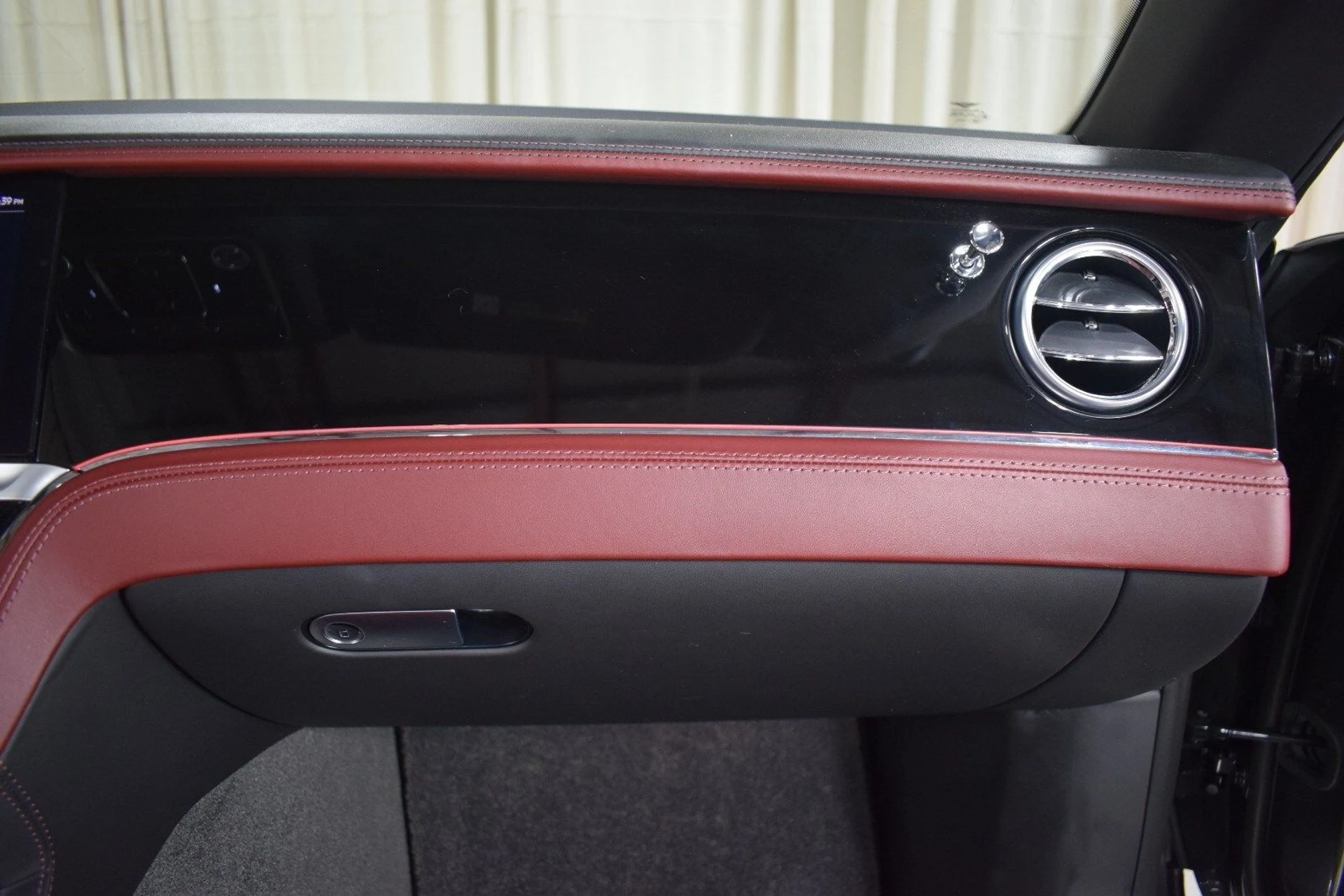 mph024_2251293345_c7abd3d52230fe95c0ce6c3e731bc5b3x_af0f76e343