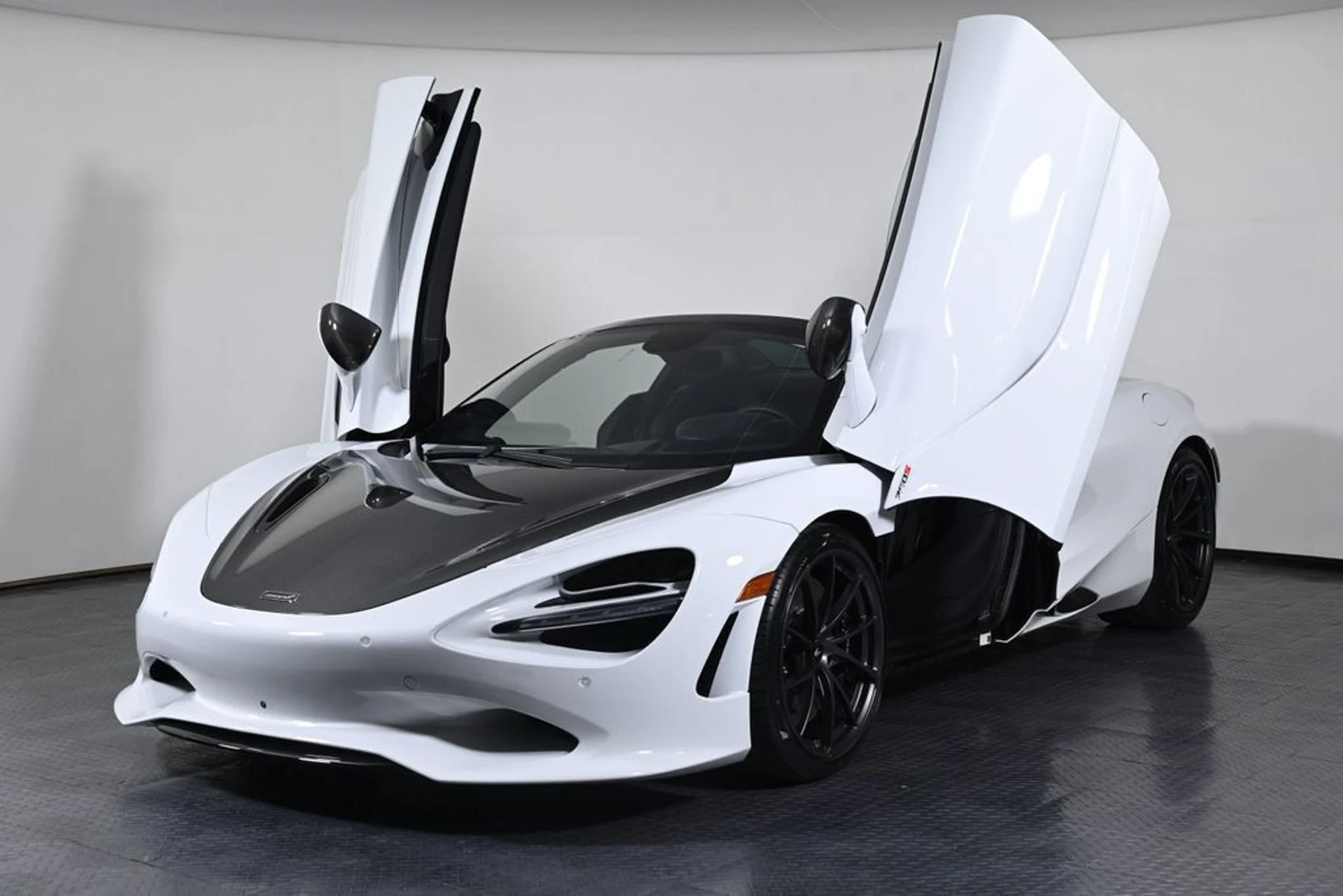 mph024_2253437744_new_2027_mclaren_750s_spider_11350_23010536_25_1024_6d43b4efa0