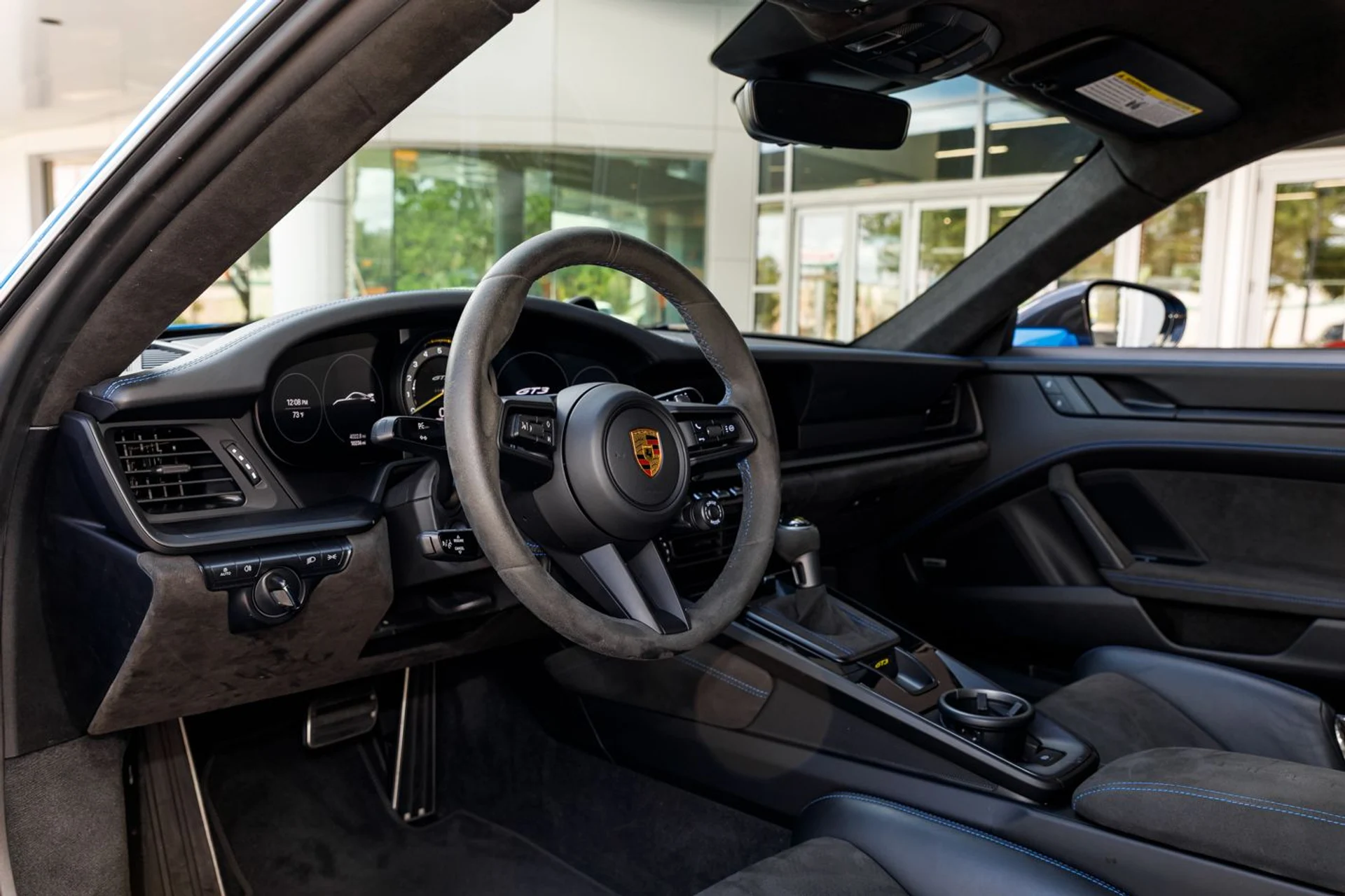 mph024_2261223785_Used_2022_Porsche_911_GT_3_0341069f47