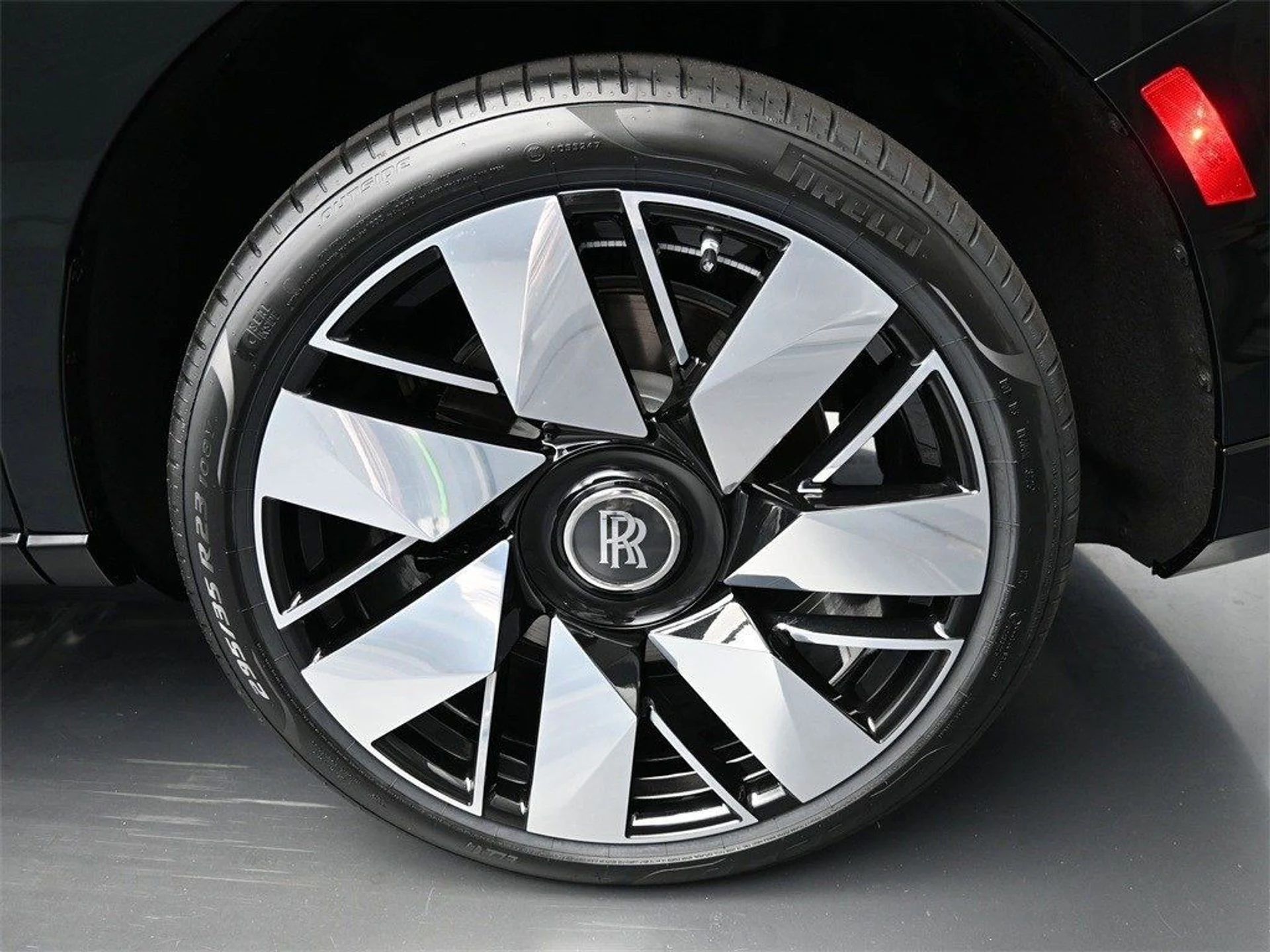 mph024_2264184867_913963e4e0bae20f74b5a2b48d8ce83cx_07550b8fc7