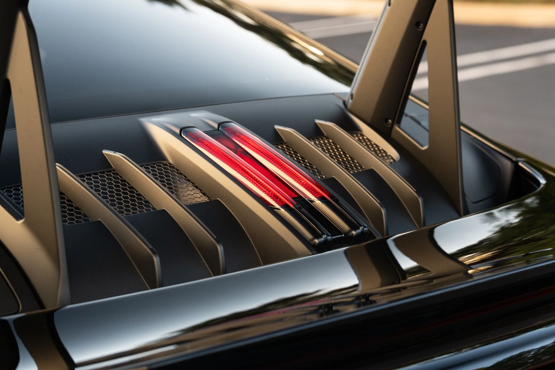 mph024_2264817956_Used_2025_Porsche_911_GT_3_RS_1770101342_84b8b194ed