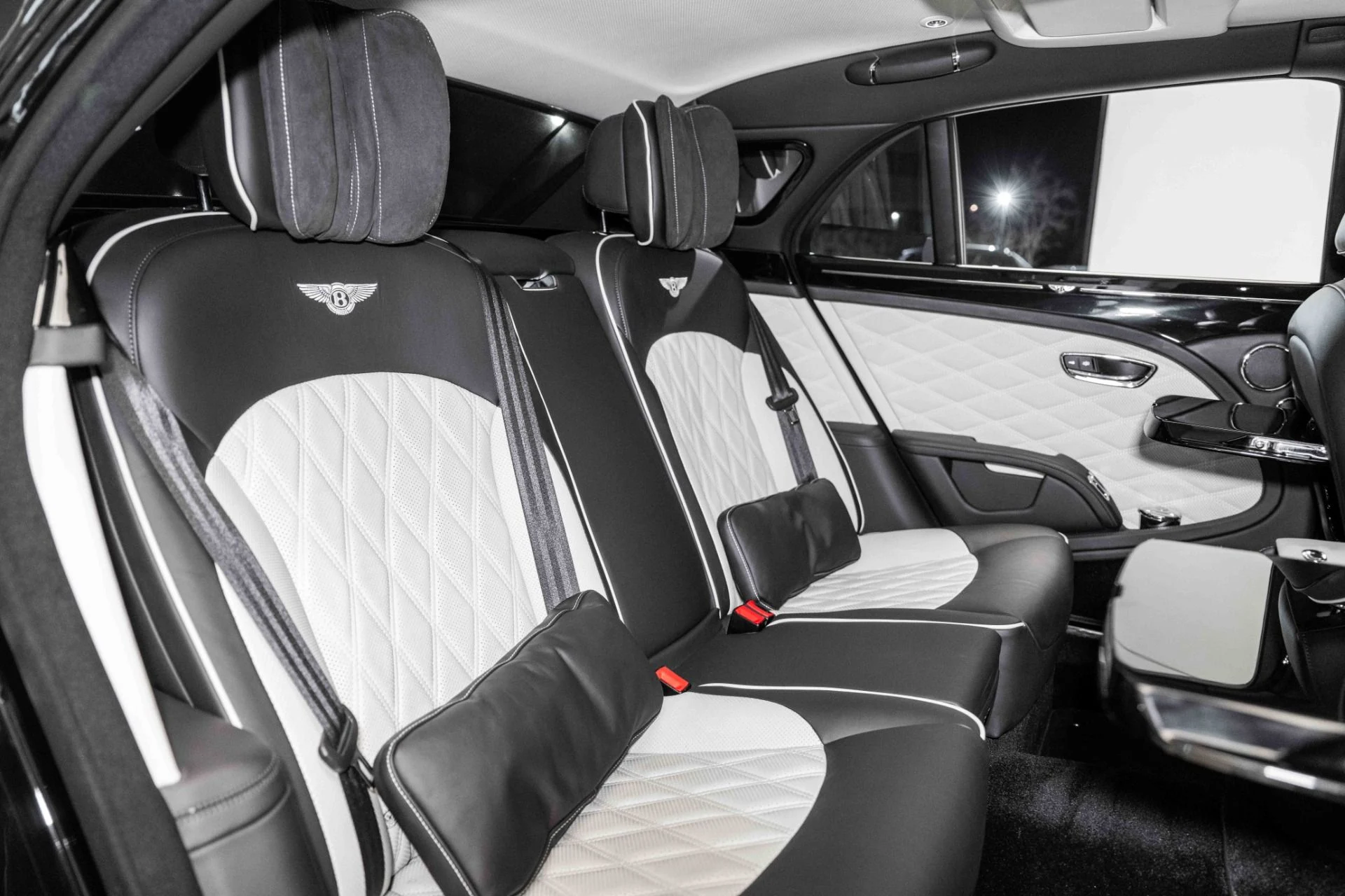 mph024_2266785271_Used_2020_Bentley_Mulsanne_Speed_1739206028_b7e3abc8e0