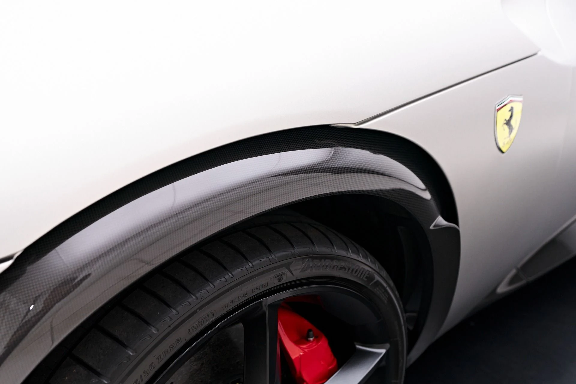 mph024_2270065461_Used_2024_Ferrari_Purosangue_Base_1757201158_e7e7db81bf