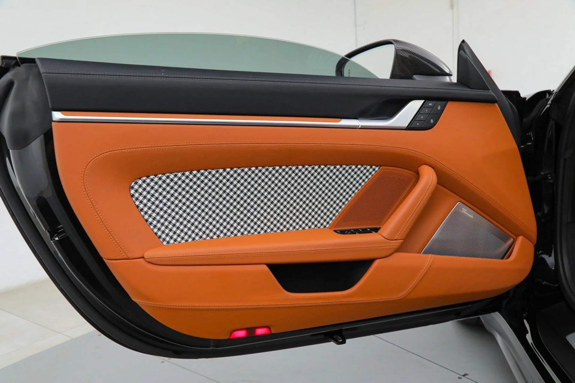 mph024_2272055814_51ae914896f4e8607b457bac3ef09b48_8676961dc1