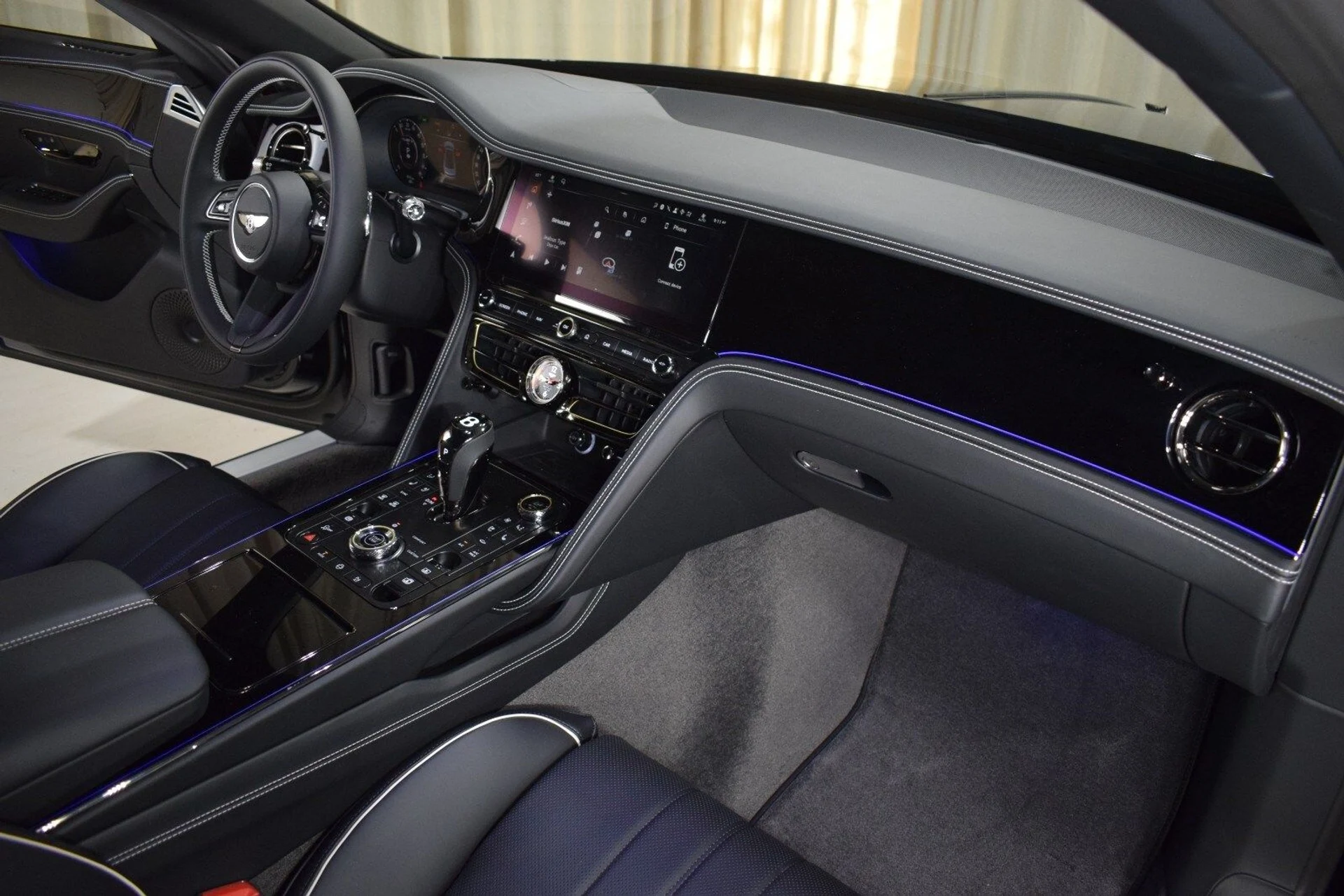 mph024_2275446089_b411e3a9a71b772106a502c851f764d8x_9af9f9a5a7