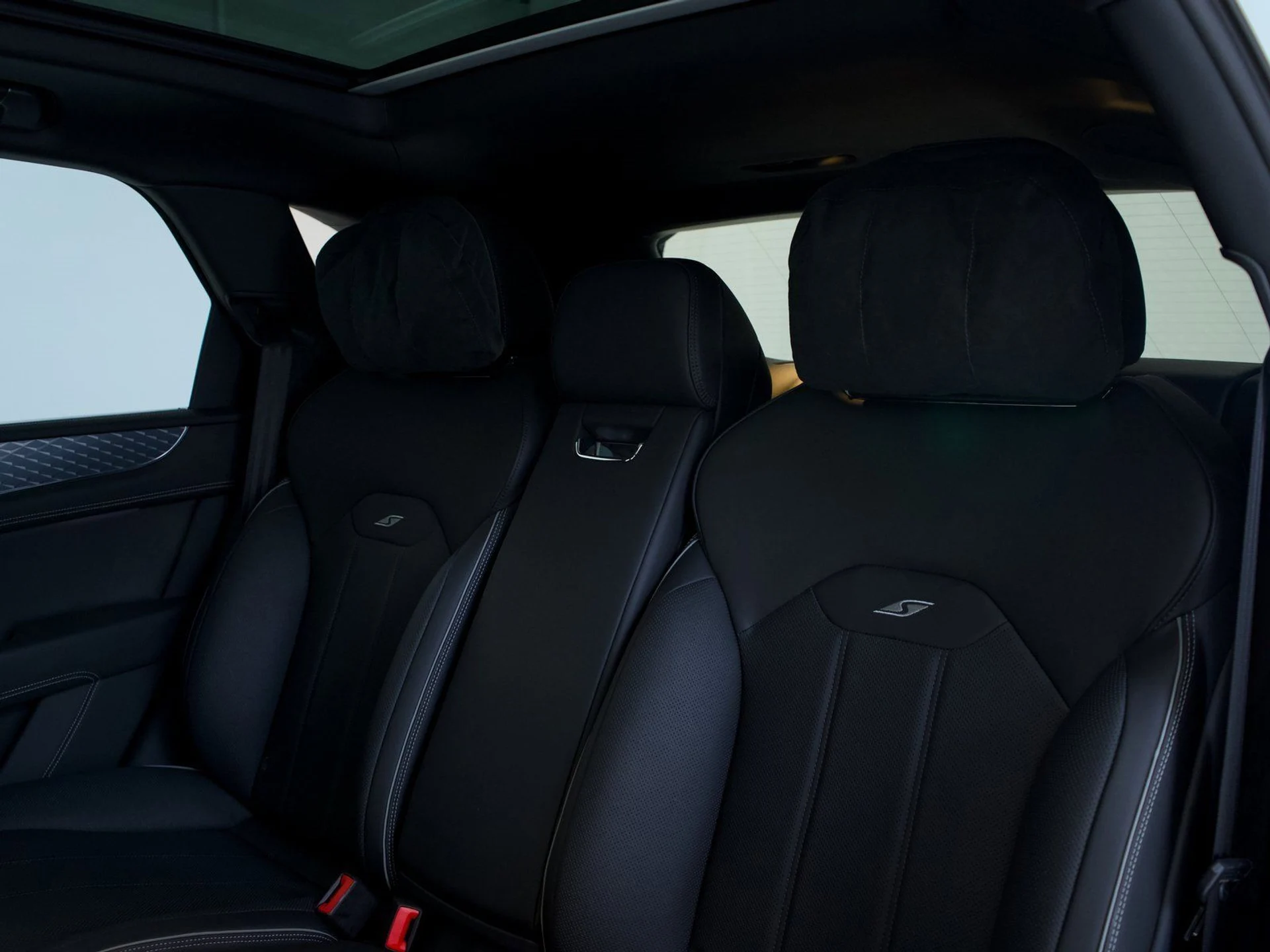 mph024_2276729680_fa496b3e58ae43ca97c76424035cb7f2_6498caed79