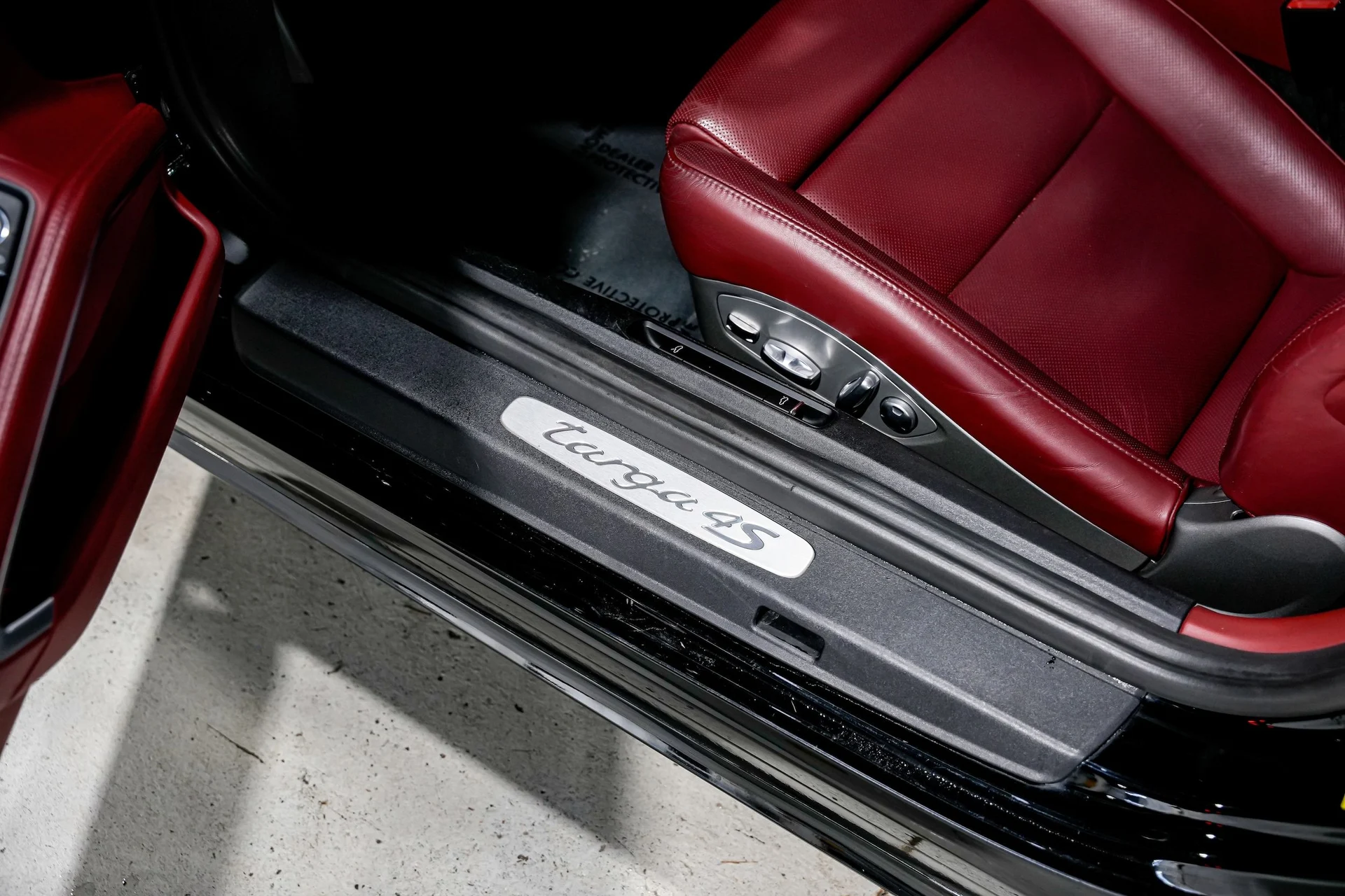 mph024_2278098604_74e978d9dbacea2fc7f746def5ce7634x_f22397253d