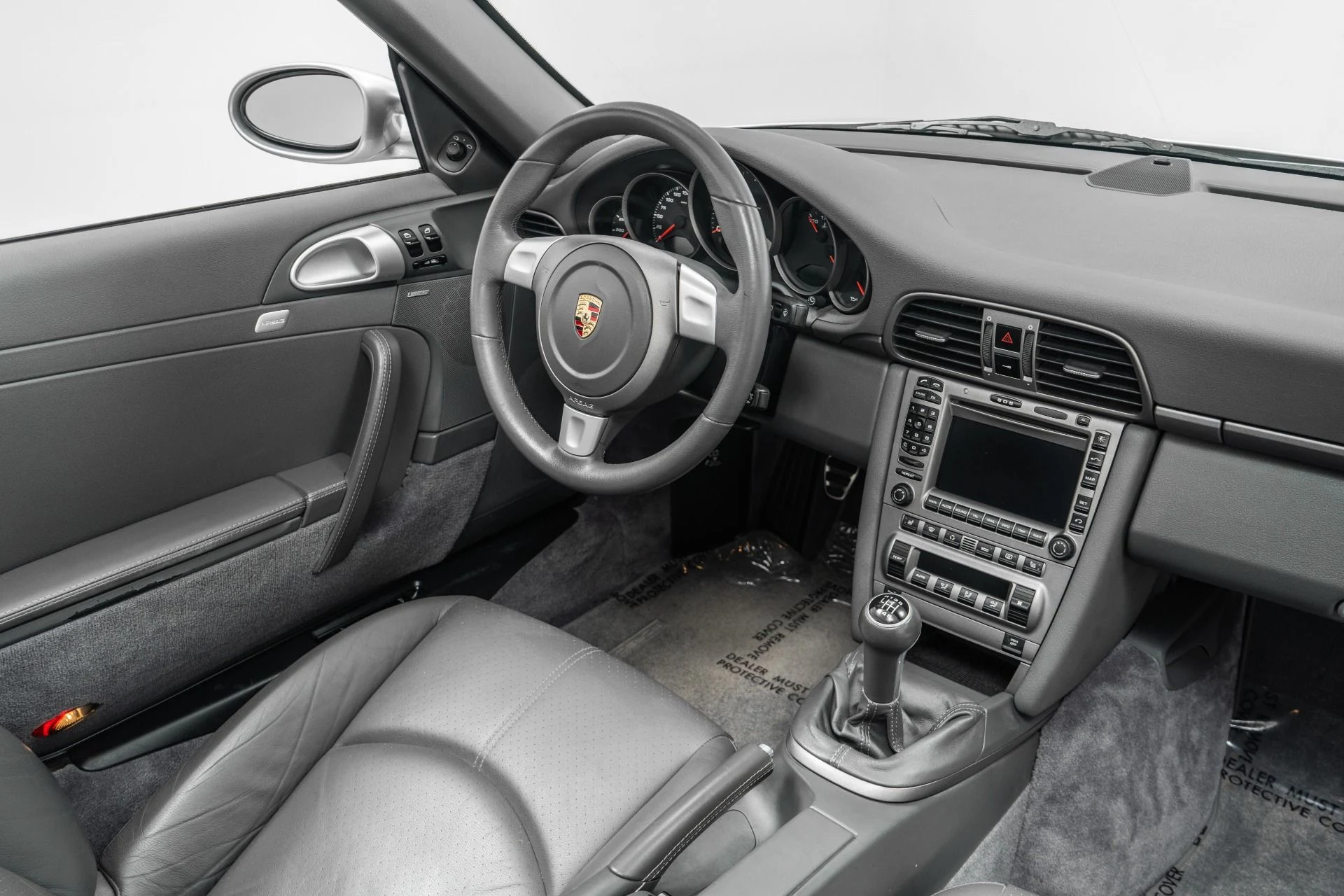 mph024_2279802942_Used_2005_Porsche_911_Carrera_1782410367_753e2a6894