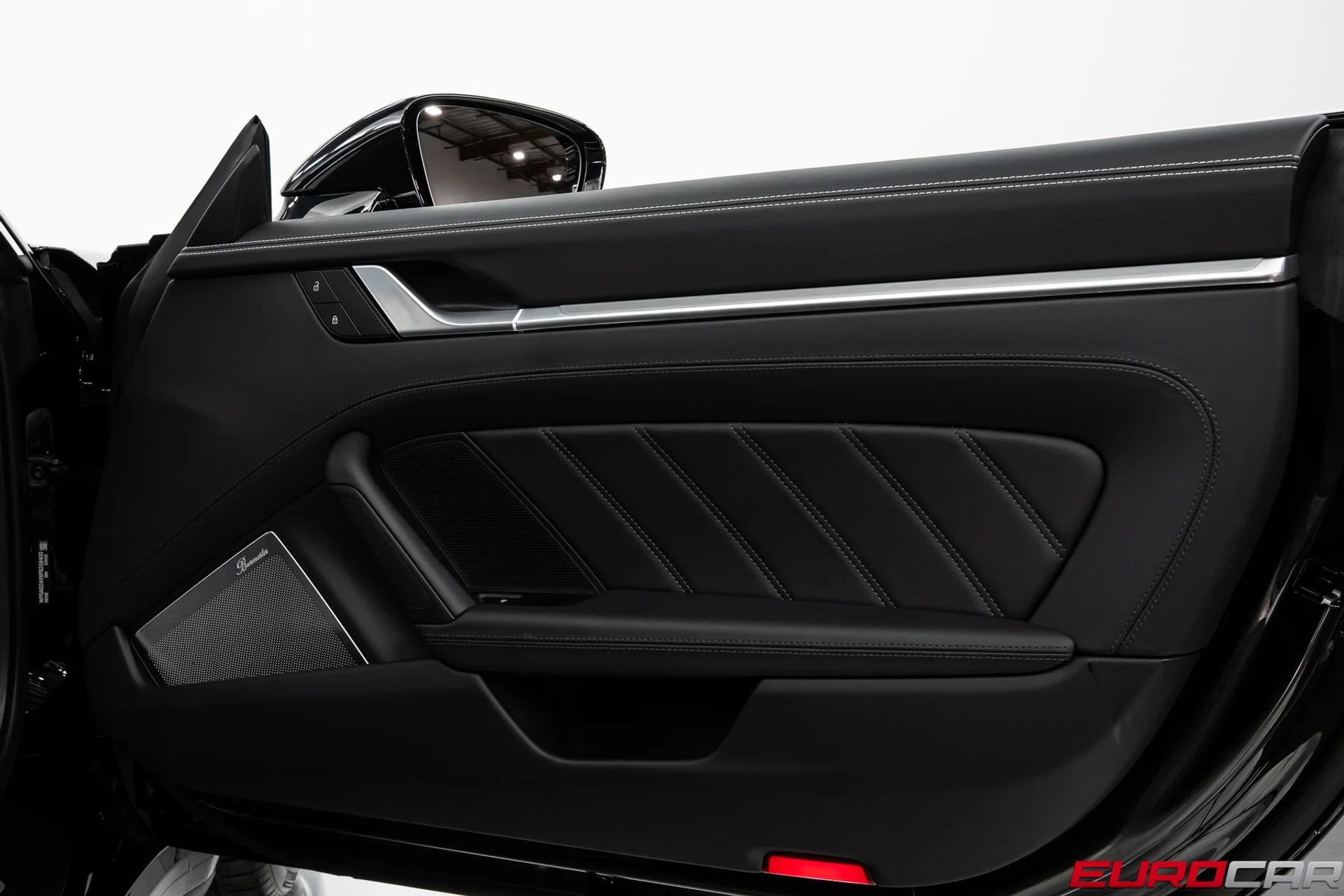 mph024_2281126359_73f91567_b8a4_4de9_bfa0_41b9f57d5d9e_a112b25796