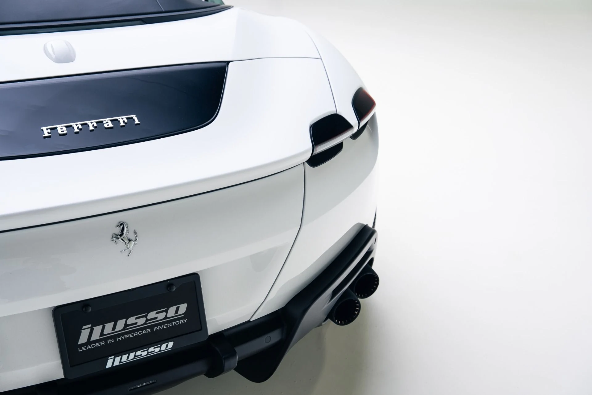 mph024_2284336934_Used_2025_Ferrari_Roma_Spider_1766089214_477a5b580a