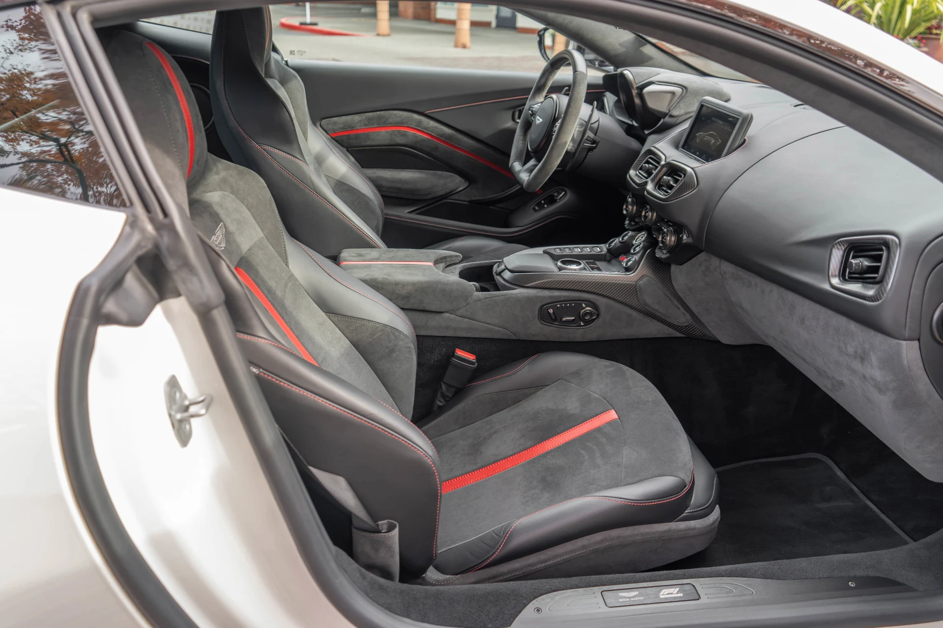 mph024_2297301765_25_76f6d70bc2