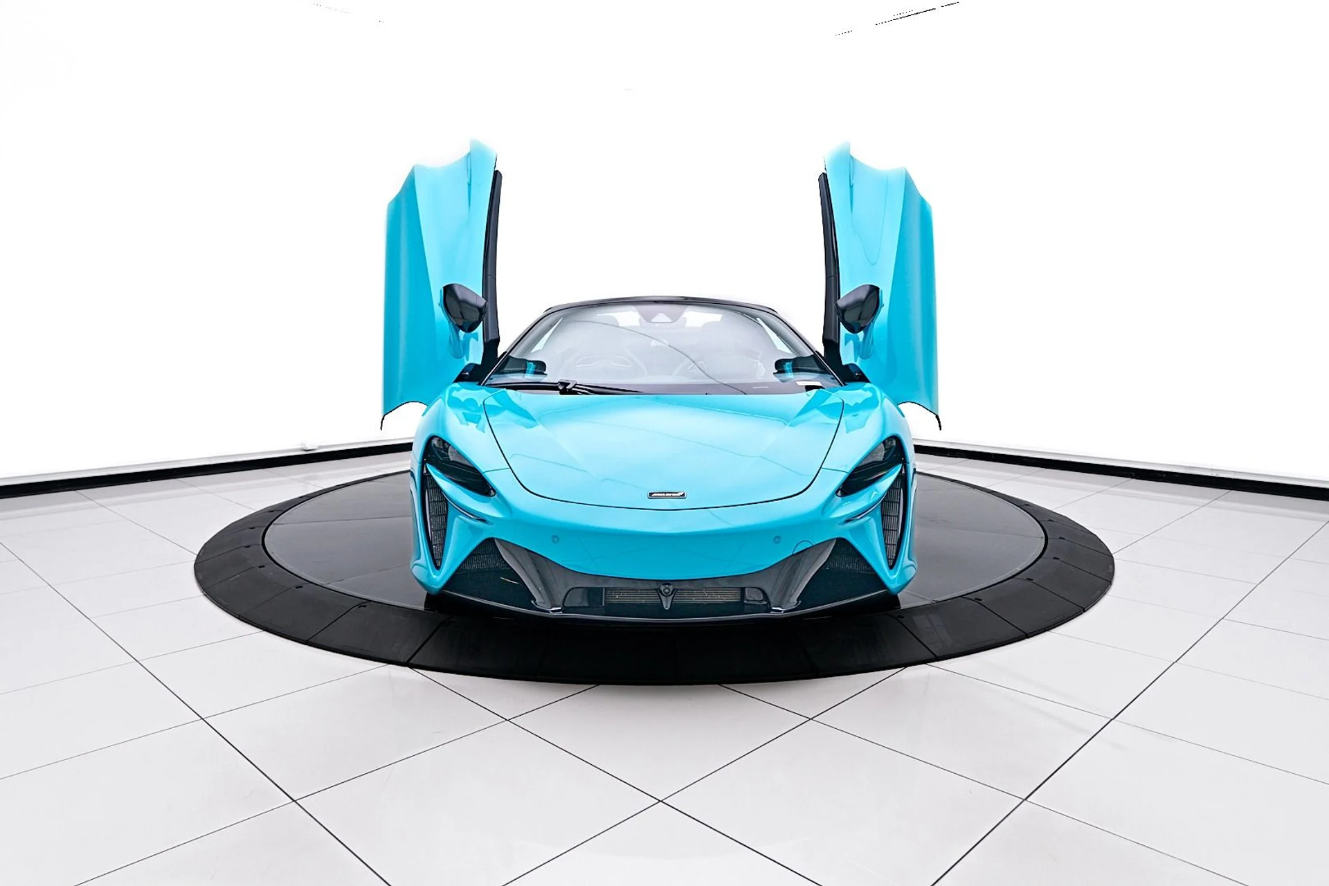 mph024_229926717_Used_2025_Mc_Laren_Artura_Tech_Lux_1745952984_44f5ffb816