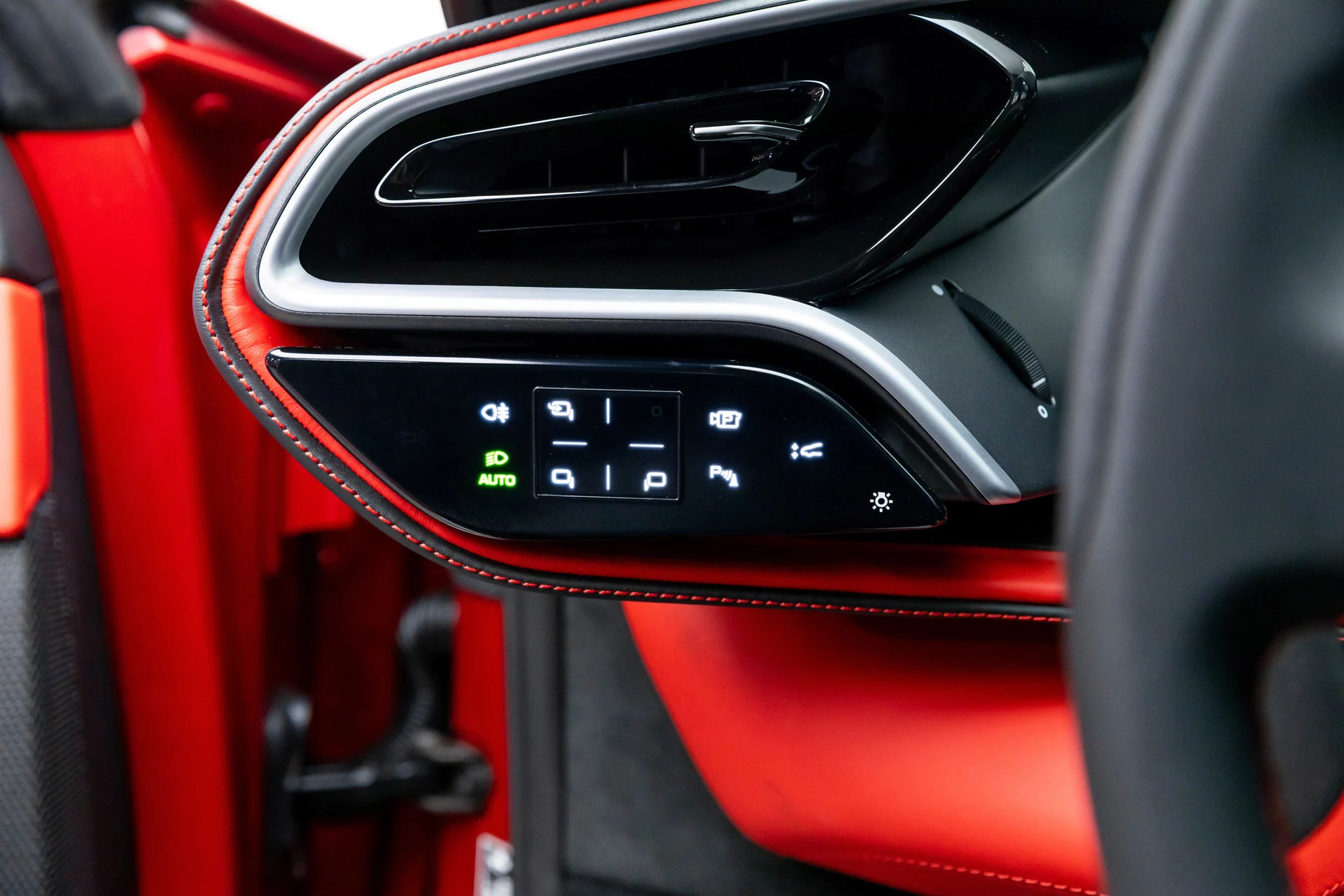 mph024_2307125527_c4a5c46cec664508916b12ffd32dc0cd_33290840e5