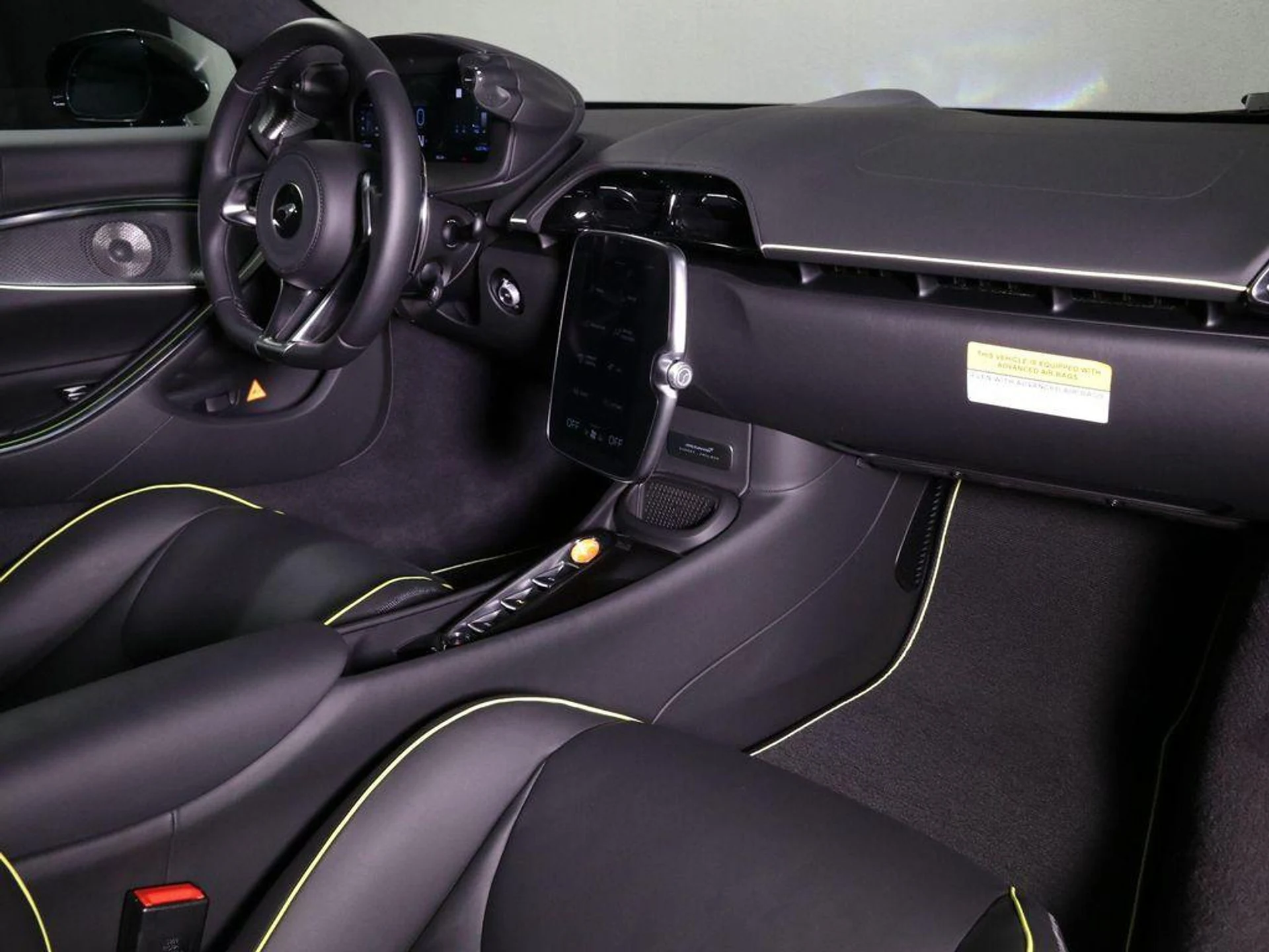 mph024_2307400334_5c_SV_0_Vyz_Idc_T0qmpen_A_Fdb52_K8_7b474740c8