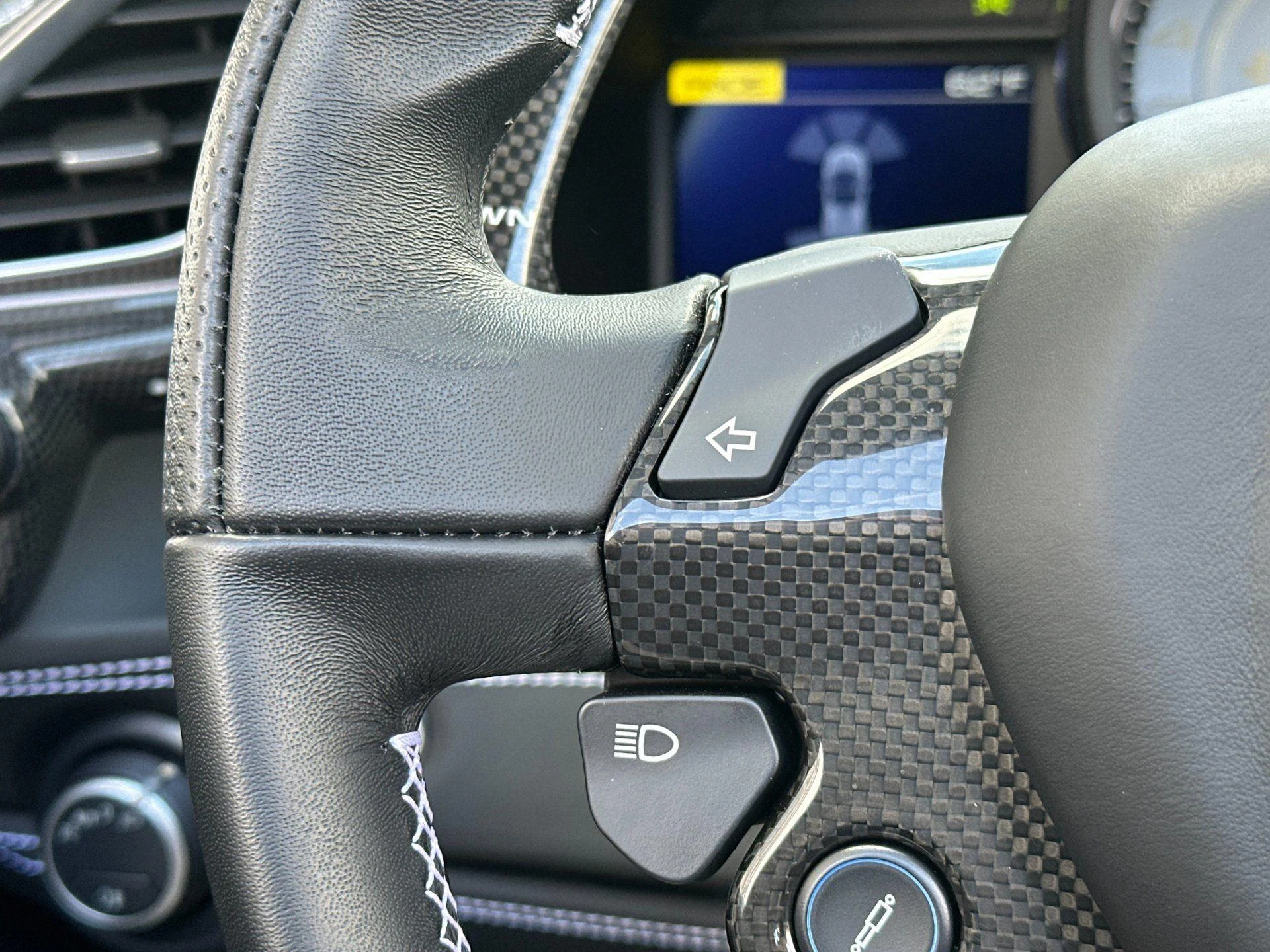 mph024_2311626511_Used_2018_Ferrari_488_Spider_1776240650_4ef8e58632