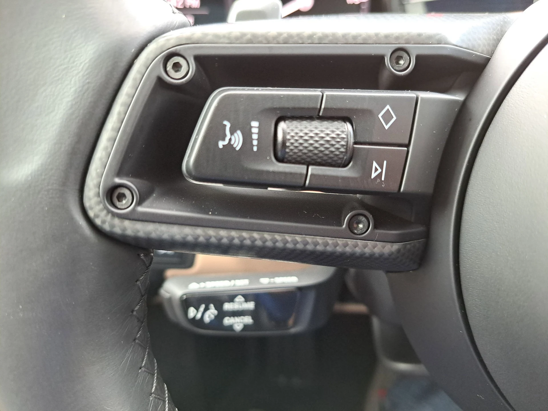 mph024_2312497072_7c2fffb74e69007f860c0855ab33814ax_3956ae94d2