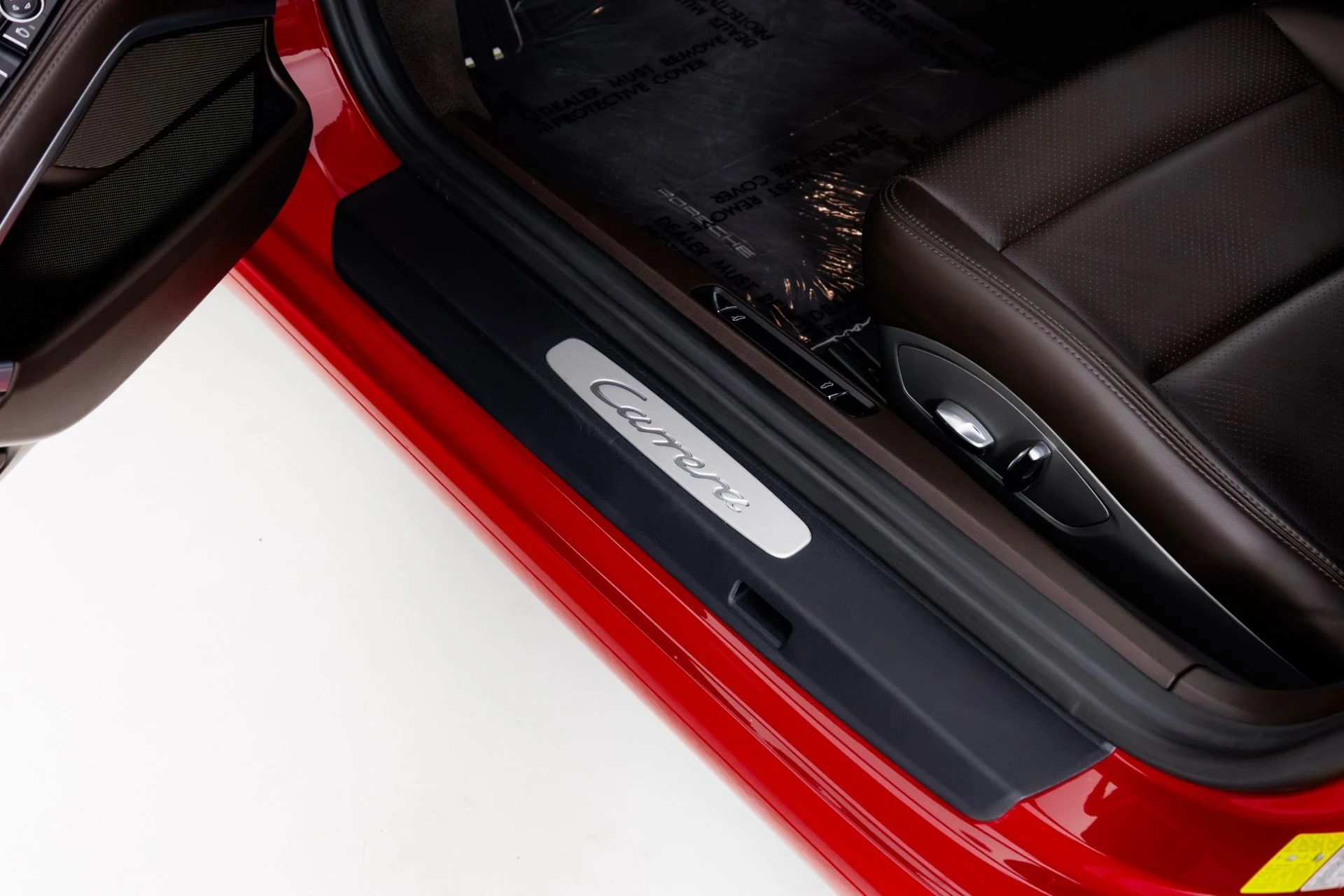 mph024_2326169859_Used_2019_Porsche_911_Carrera_1767051375_03da29a6d3