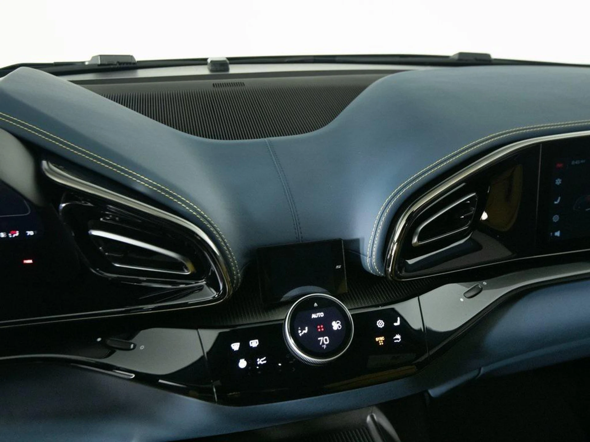 mph024_2326714567_Py458_O7f_FU_Mc_Ovi_Pj_WH_i5s_RNIU_c9397152ea