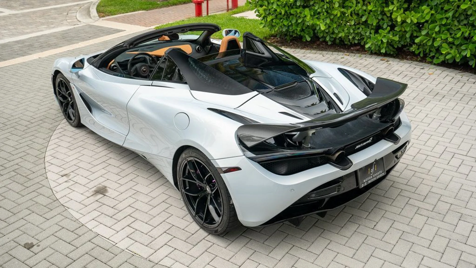 mph024_2327699430_used_2020_mclaren_720s_performancespider_14354_22877735_25_1024_648b3de81f