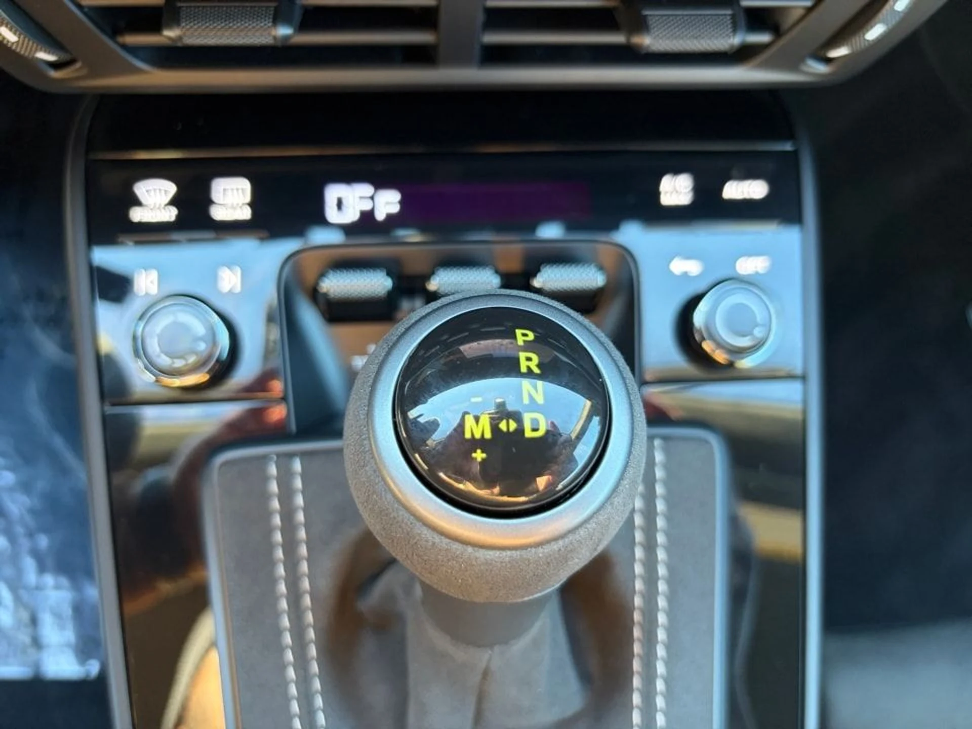 mph024_2331579207_bed4721e039c0589870eeb3d1472cca0x_acb32adb6f