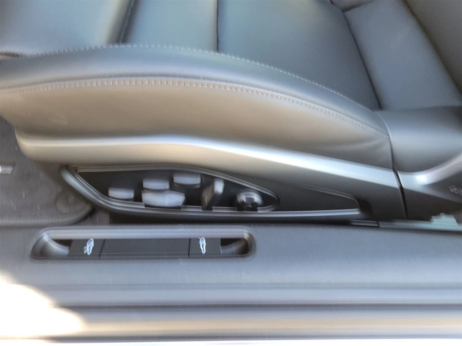 mph024_2332243601_93a5d769f3550075b88ccd99a7a07118_79cc67c6ad